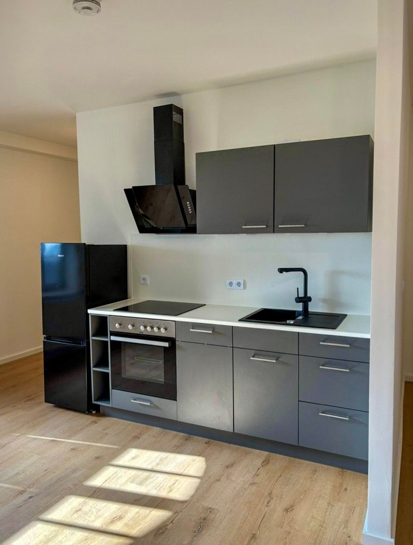  Modern Design Studio In Heritage Factory Loft – Newly Renovated & Ready To Move In  -  Modern Design Studio in Heritage Factory Loft – Newly Renovated & Ready to Move In  - Gallery -  12