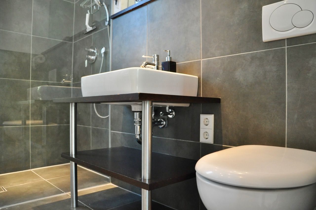  Beautiful Apartment For Rent In Zehlendorf – Great Subway Connection And Close To The University (Kr  -  Beautiful apartment for rent in Zehlendorf – great subway connection and close to the university (Krumme Lanke)  - Gallery -  2