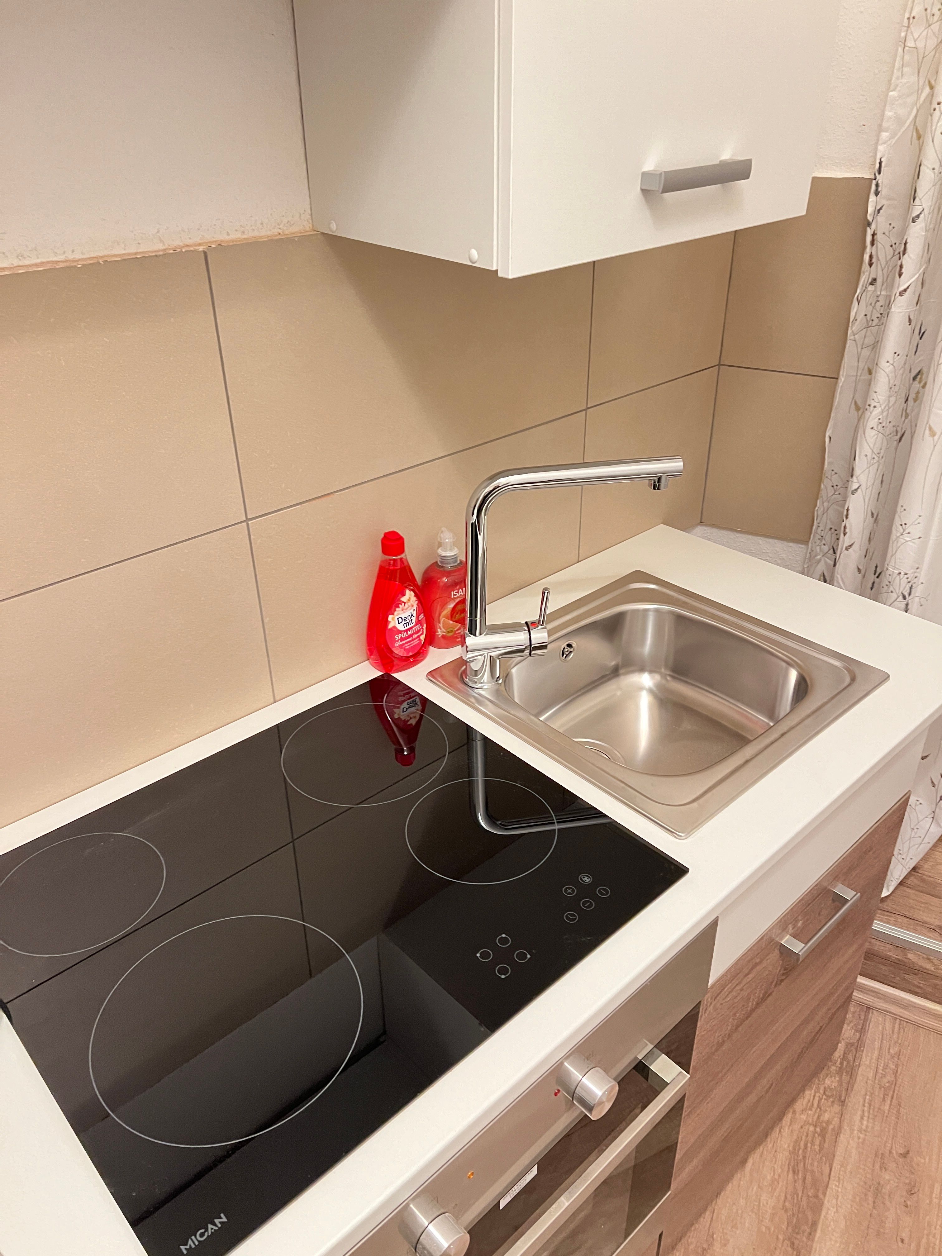  Furnished 4-Room Apartment In Quiet Location – Perfect For Families Or Shared Living  -  Furnished 4-Room Apartment in Quiet Location – Perfect for Families or Shared Living  - Gallery -  12