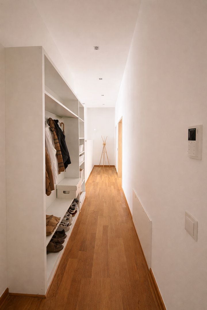  Spacious Studio In The Heart Of Town  -  Spacious studio in the heart of town  - Gallery -  8