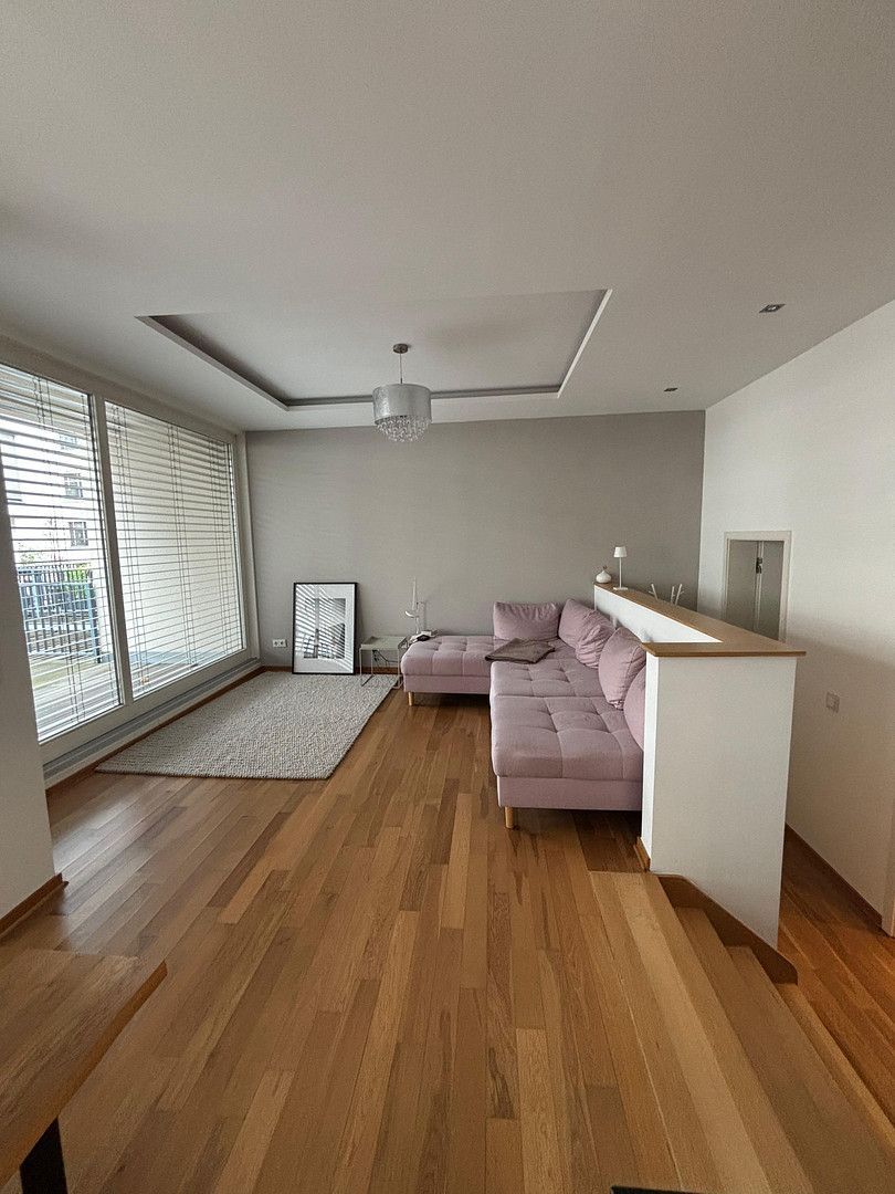  Spacious Studio In The Heart Of Town  -  Spacious studio in the heart of town  - Gallery -  7