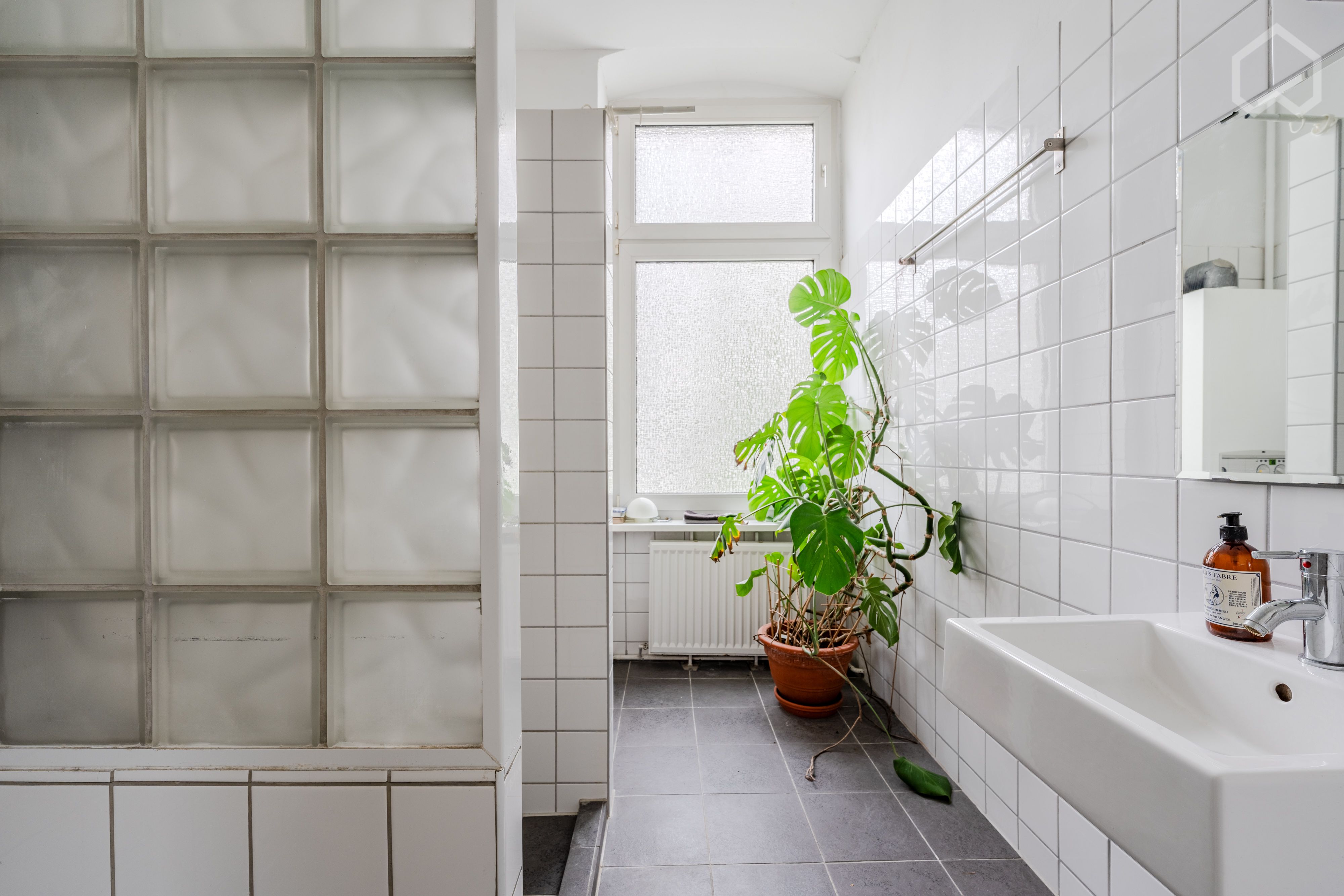 Beautiful And Spacious Altbau Wohnung Close By The Lively Potsdamerstraße - Beautiful and spacious Altbau Wohnung close by the lively Potsdamerstraße - Gallery - 9