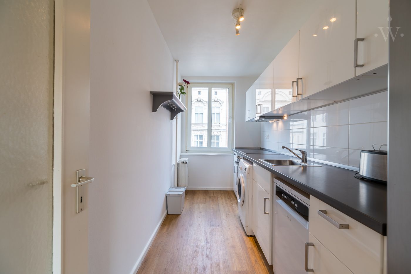  Cozy Furnished 3-Room Apartment In Tiergarten  -  Cozy furnished 3-room apartment in Tiergarten  - Gallery -  15