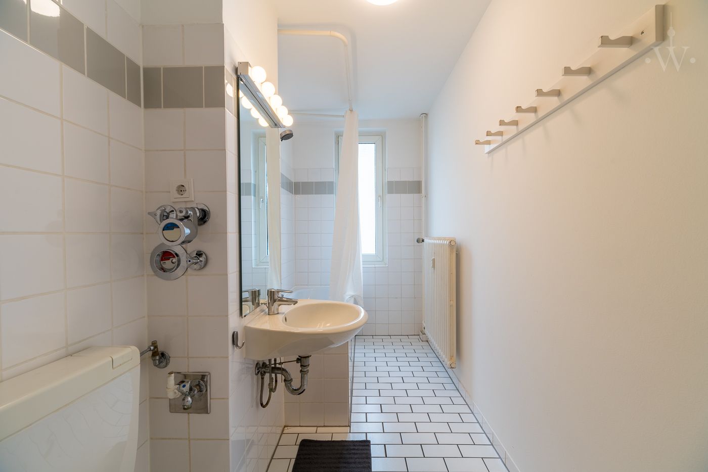  Cozy Furnished 3-Room Apartment In Tiergarten  -  Cozy furnished 3-room apartment in Tiergarten  - Gallery -  10