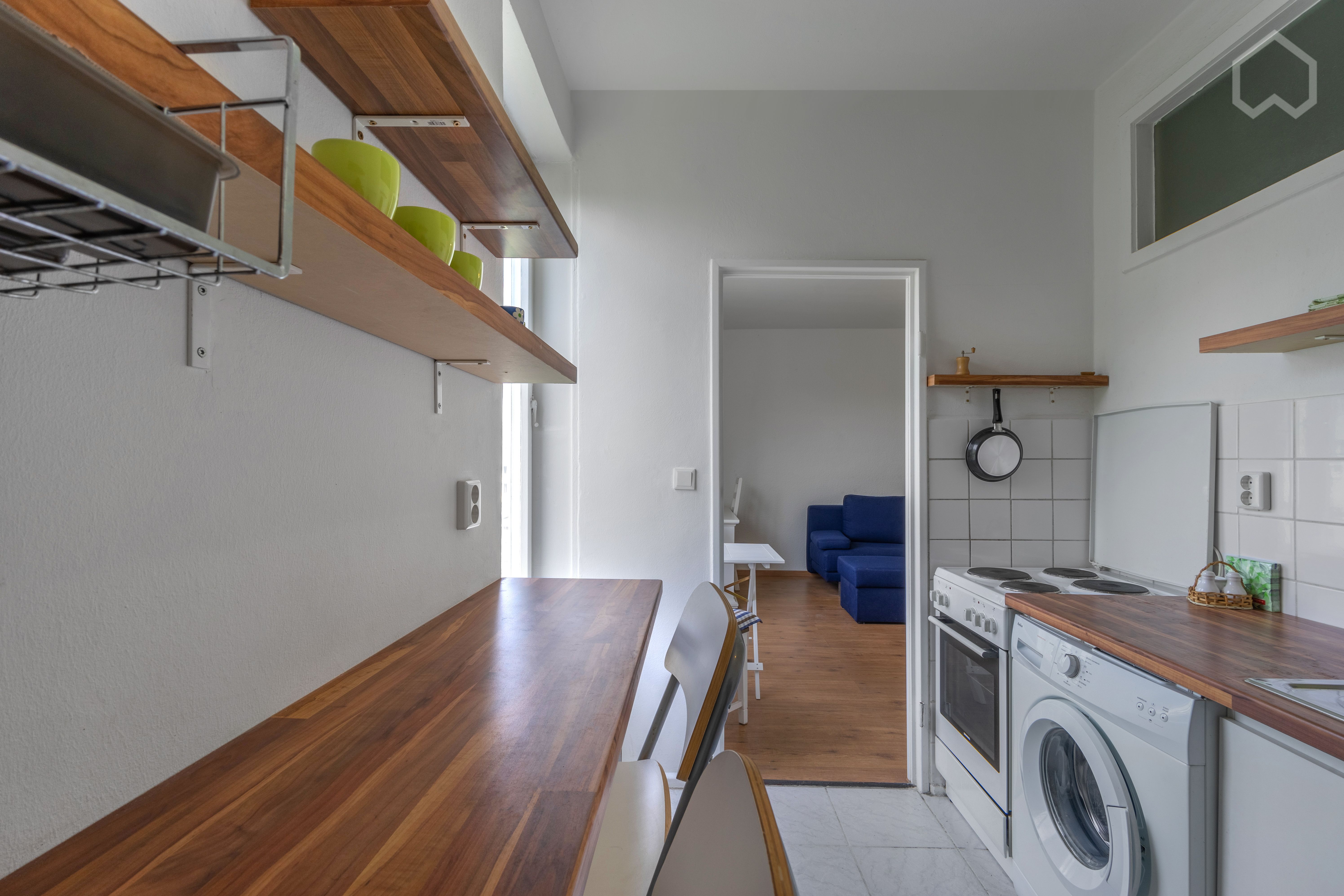 Amazing, Clear, Rustic Apartment At Metro U6 - Amazing, clear, rustic apartment at metro U6 - Gallery - 10
