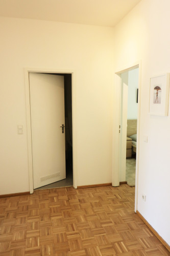 Stylishly furnished 3-room apartment with a view of Charlottenburg Palace  - Gallery -  5