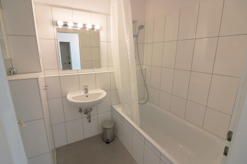 Stylishly furnished 3-room apartment with a view of Charlottenburg Palace