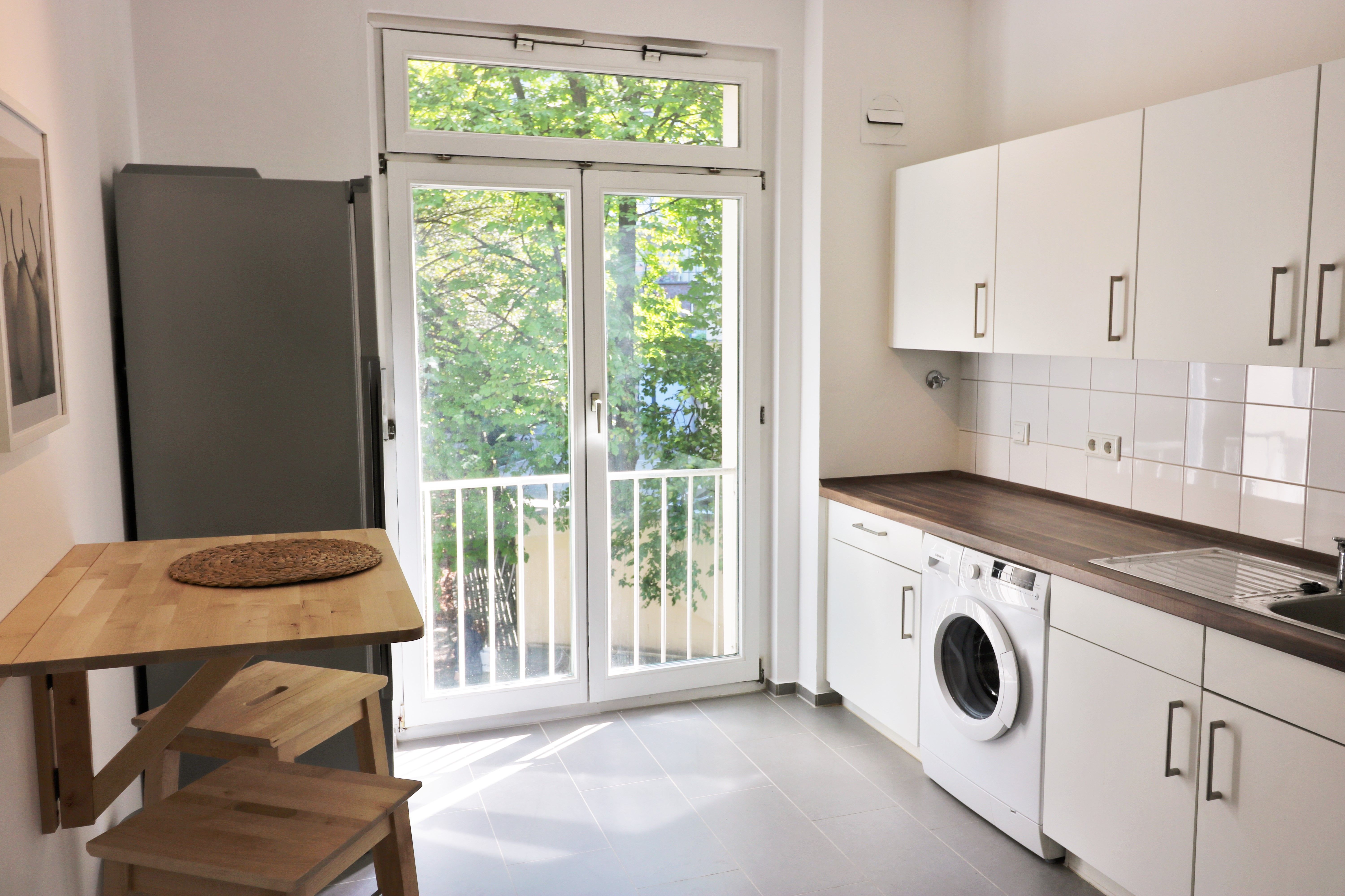  Stylishly Furnished 3-Room Apartment With A View Of Charlottenburg Palace  -  Stylishly furnished 3-room apartment with a view of Charlottenburg Palace  - Gallery -  5