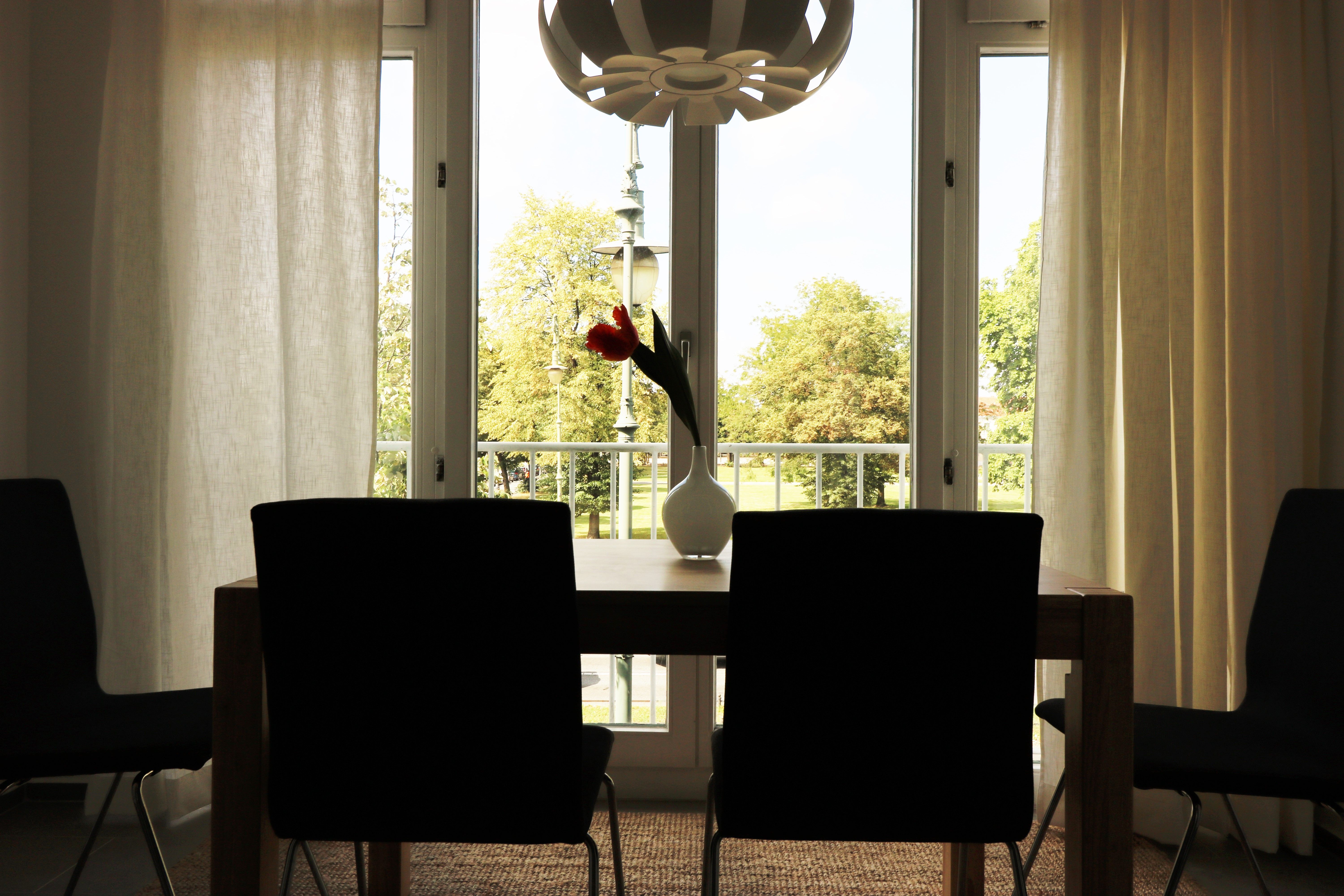  Stylishly Furnished 3-Room Apartment With A View Of Charlottenburg Palace  -  Stylishly furnished 3-room apartment with a view of Charlottenburg Palace  - Gallery -  8