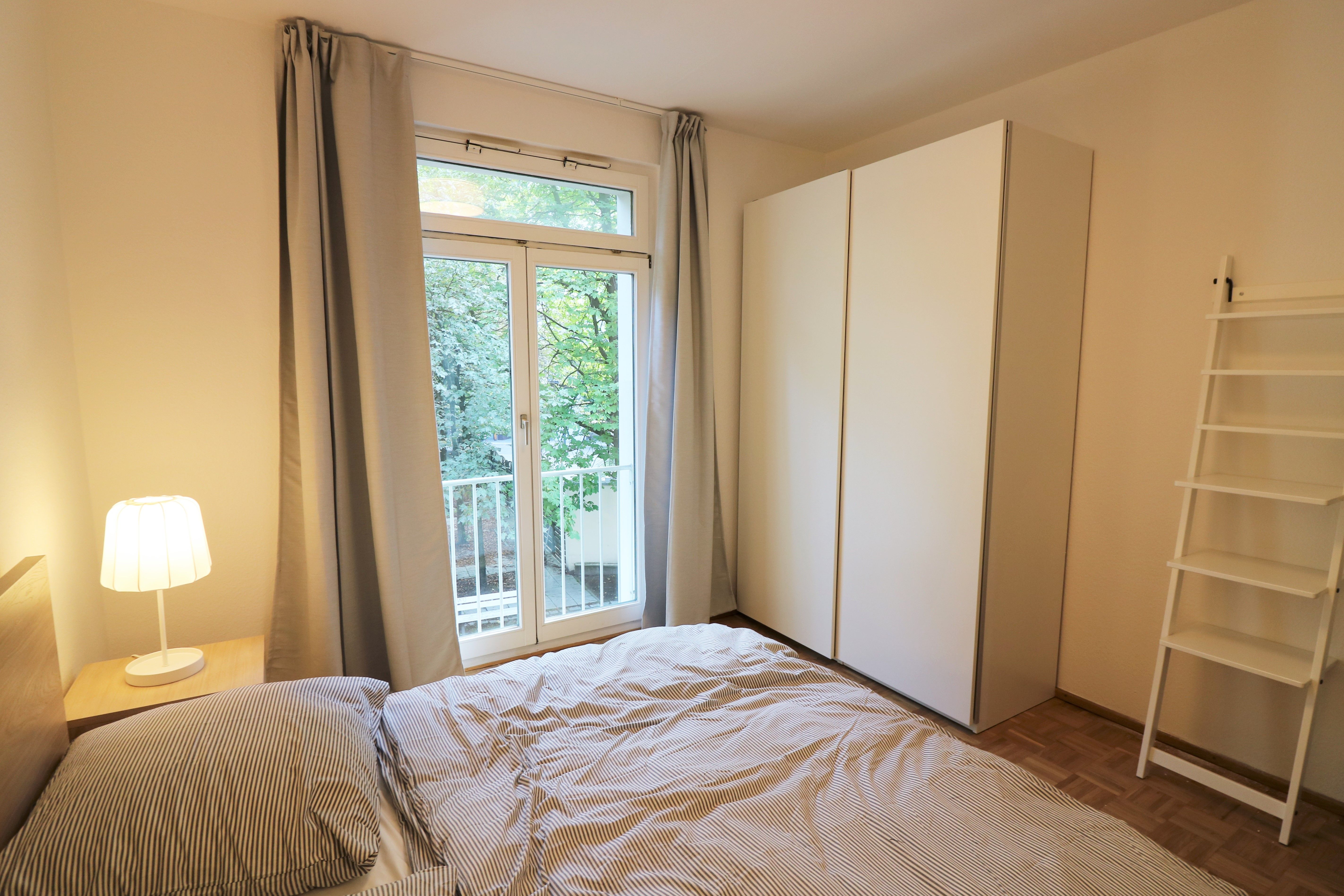  Stylishly Furnished 3-Room Apartment With A View Of Charlottenburg Palace  -  Stylishly furnished 3-room apartment with a view of Charlottenburg Palace  - Gallery -  22