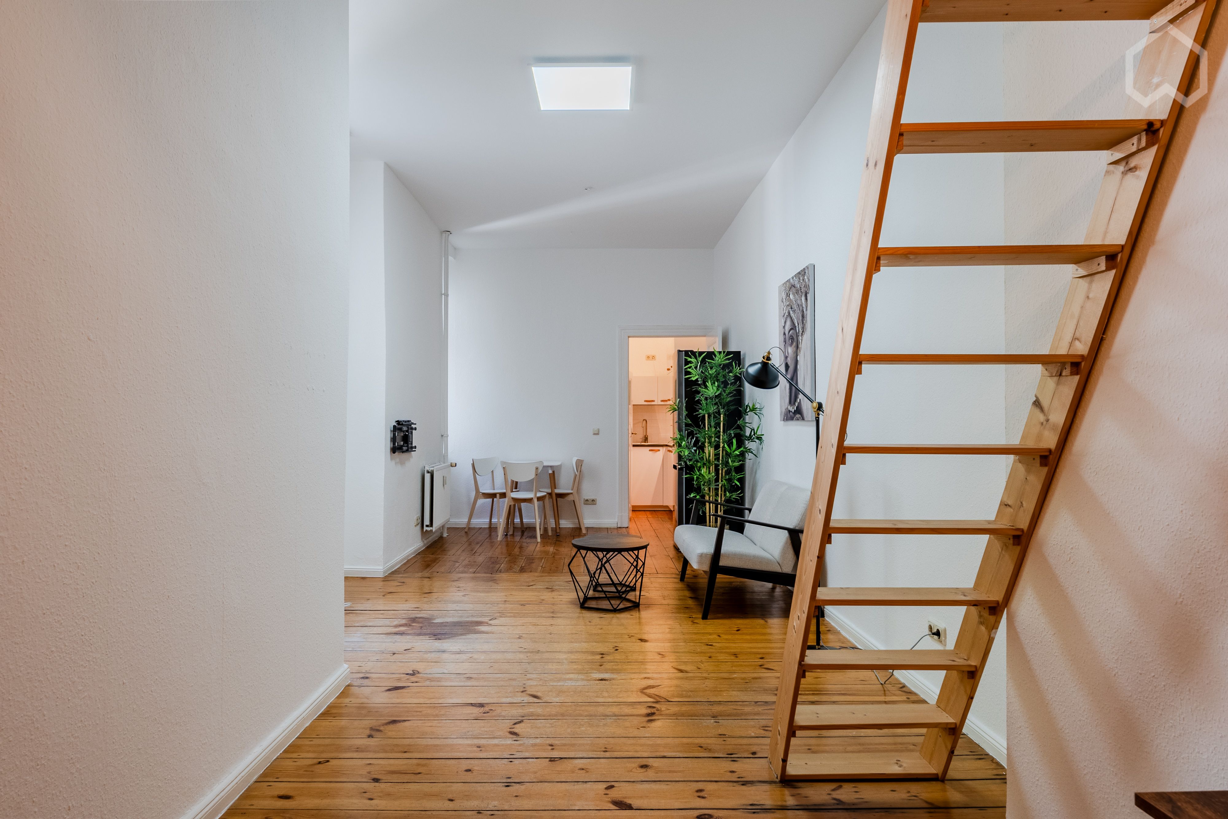  Great And Chic Studio In The Immediate Vicinity Of Kudamm  -  Great and chic studio in the immediate vicinity of Kudamm  - Gallery -  23