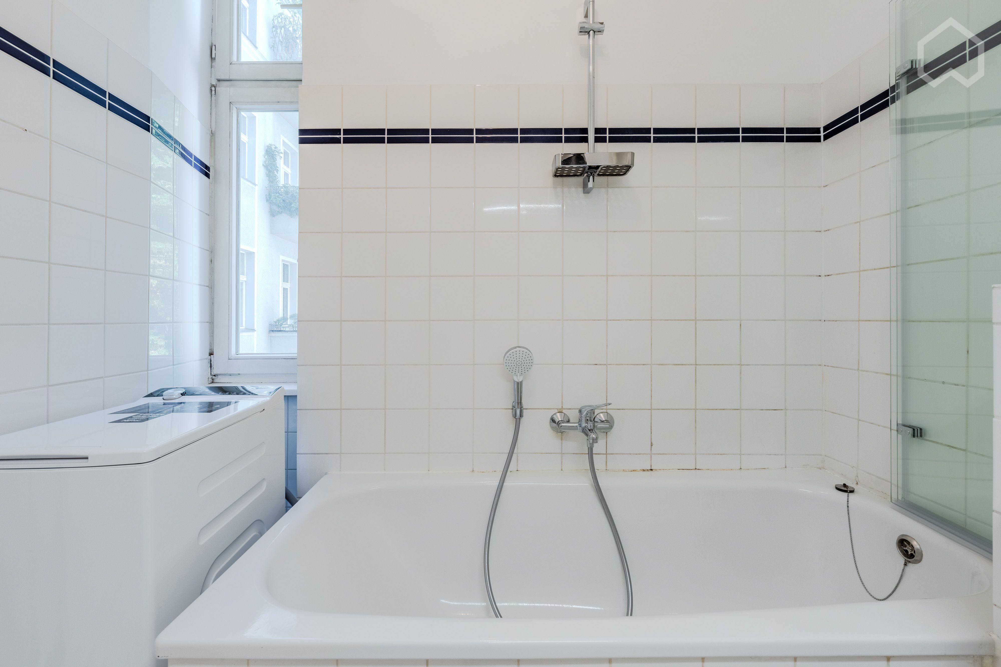  Great And Chic Studio In The Immediate Vicinity Of Kudamm  -  Great and chic studio in the immediate vicinity of Kudamm  - Gallery -  14