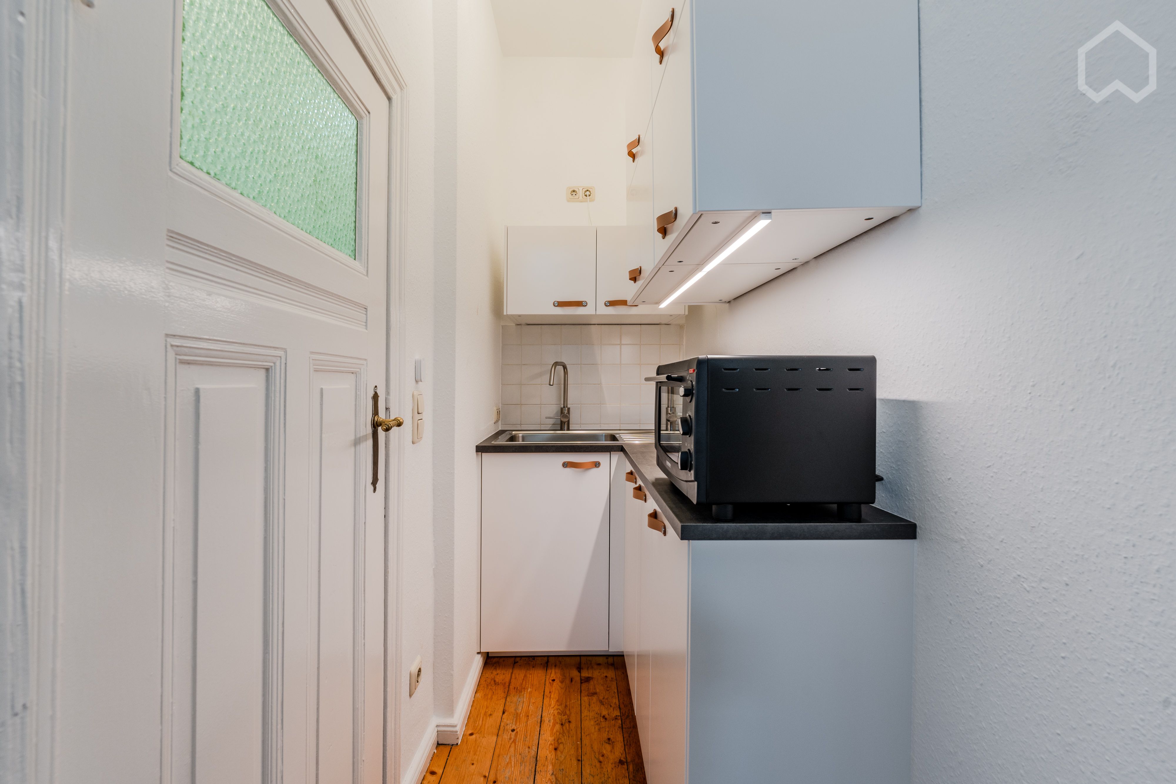  Great And Chic Studio In The Immediate Vicinity Of Kudamm  -  Great and chic studio in the immediate vicinity of Kudamm  - Gallery -  20