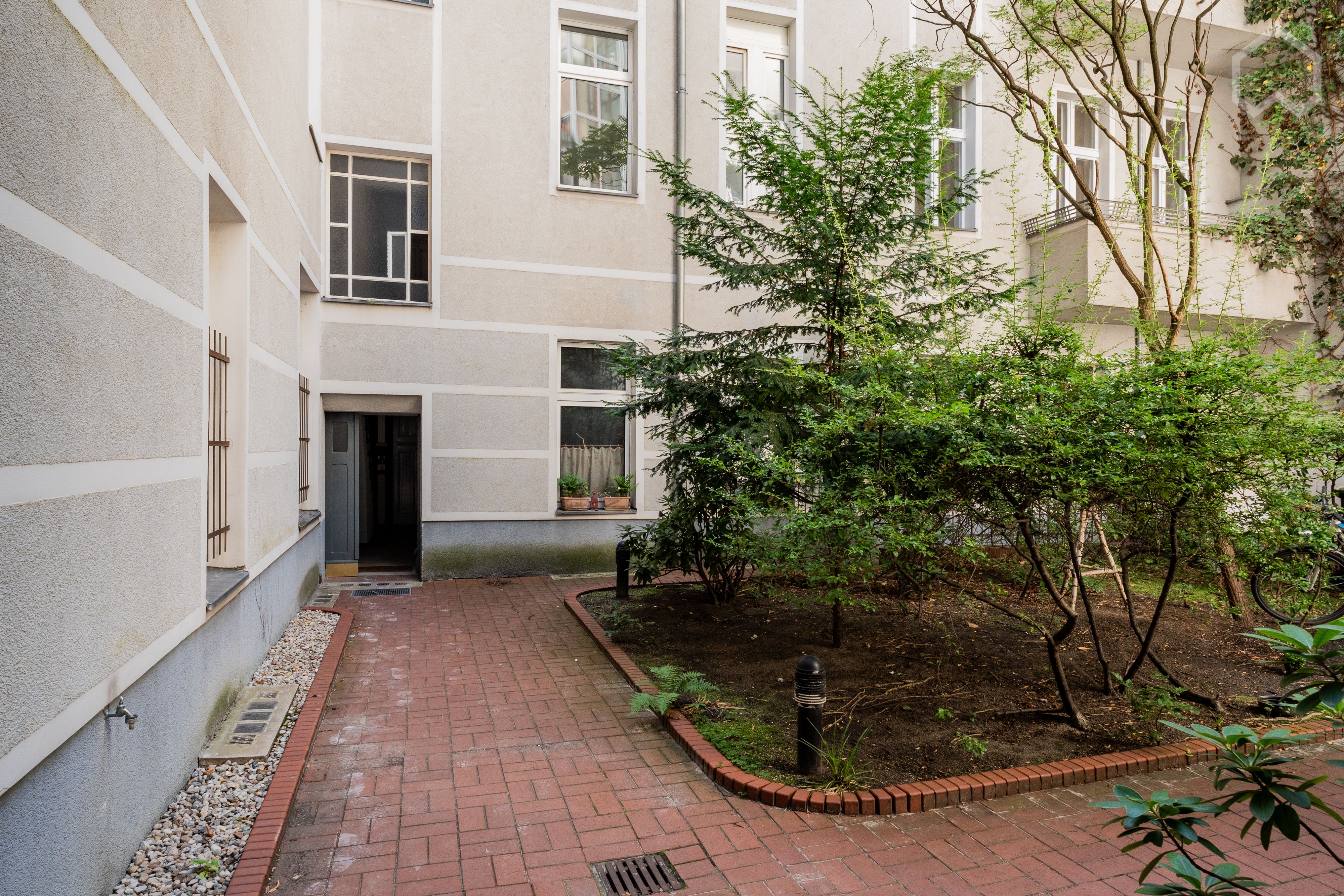  Great And Chic Studio In The Immediate Vicinity Of Kudamm  -  Great and chic studio in the immediate vicinity of Kudamm  - Gallery -  5