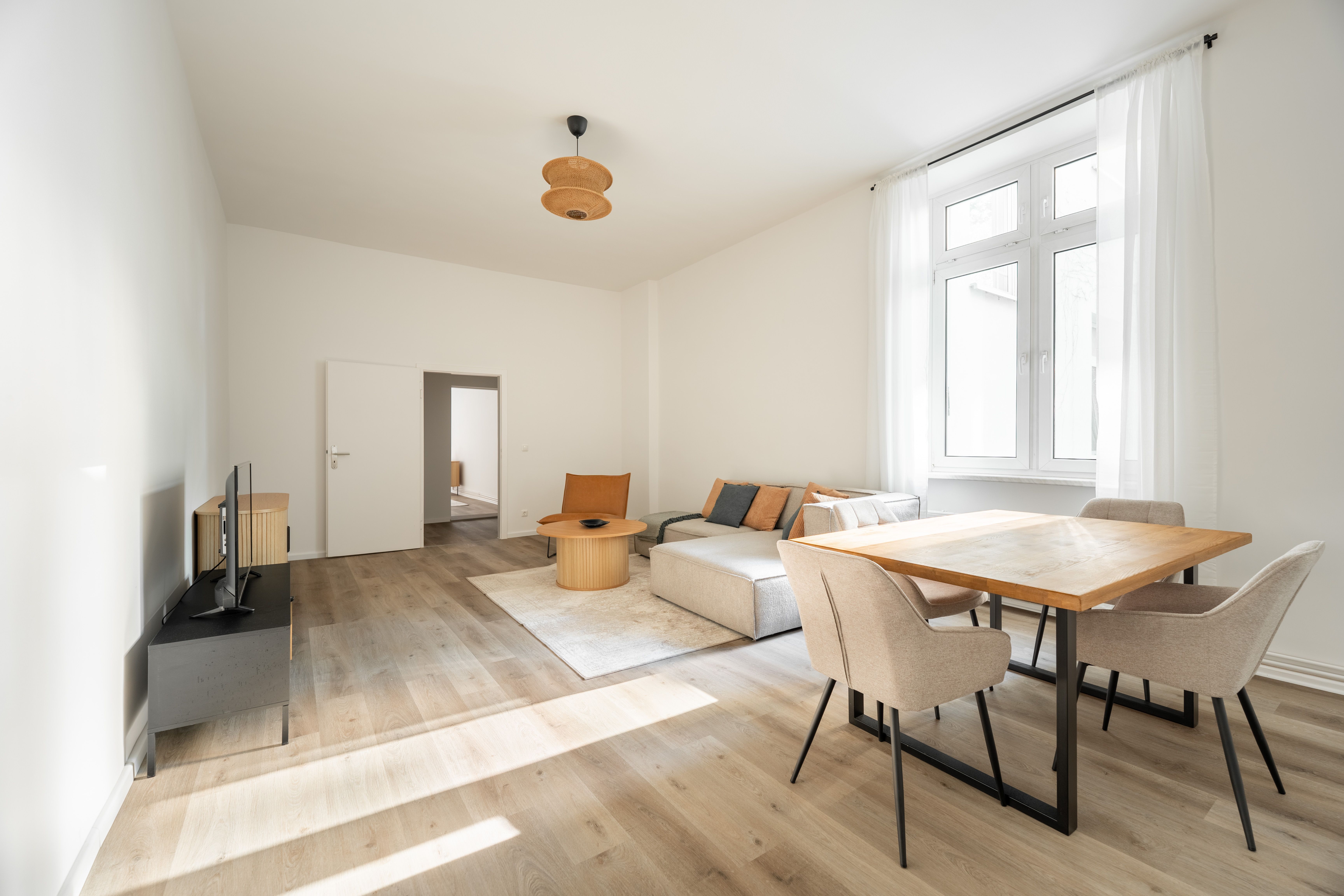  Stunning 2-Bedroom Apartment In Prenzlauer Berg  -  Stunning 2-Bedroom Apartment in Prenzlauer Berg  - Gallery -  18