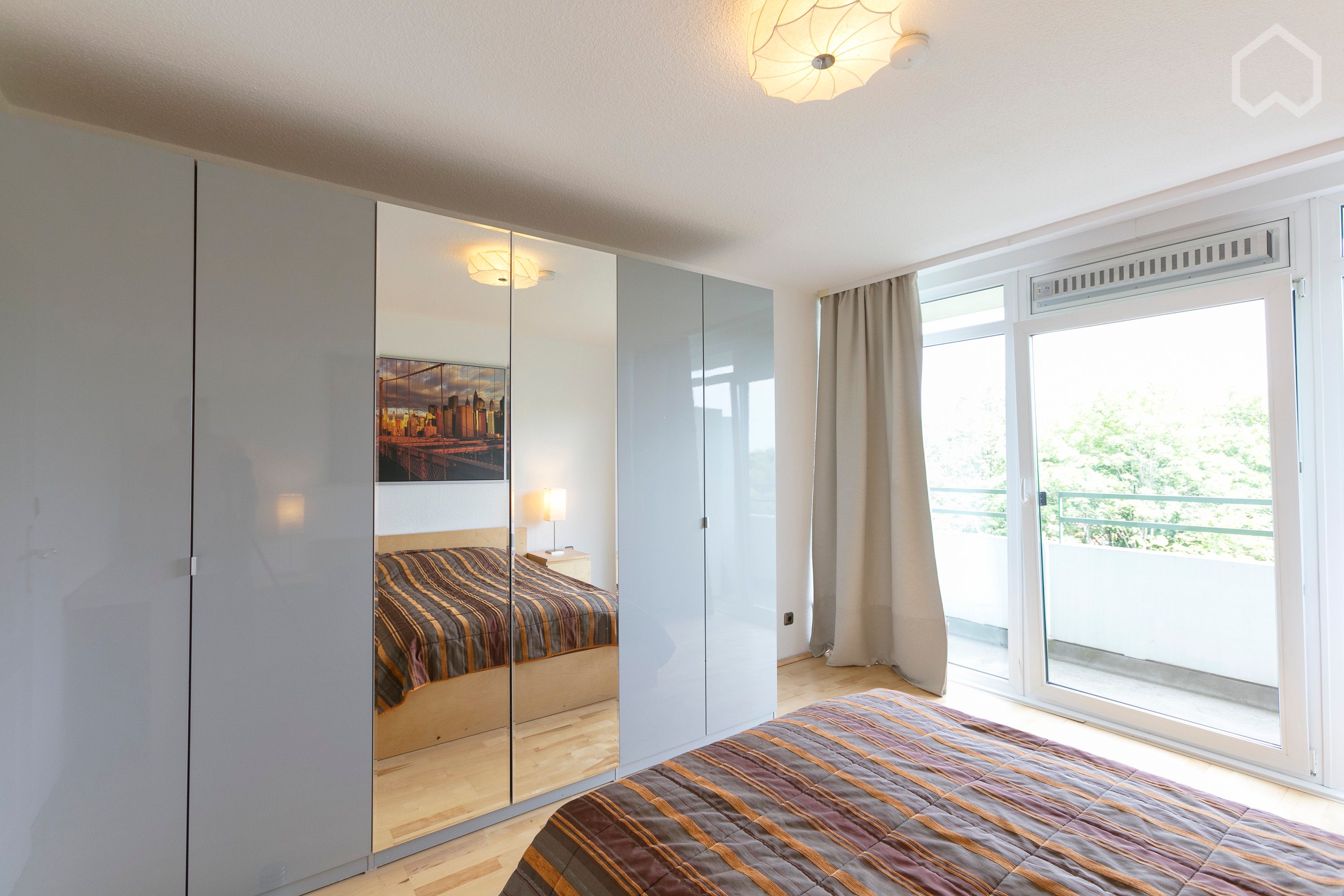 Nice, Bright And Gorgeous Flat In München - 17