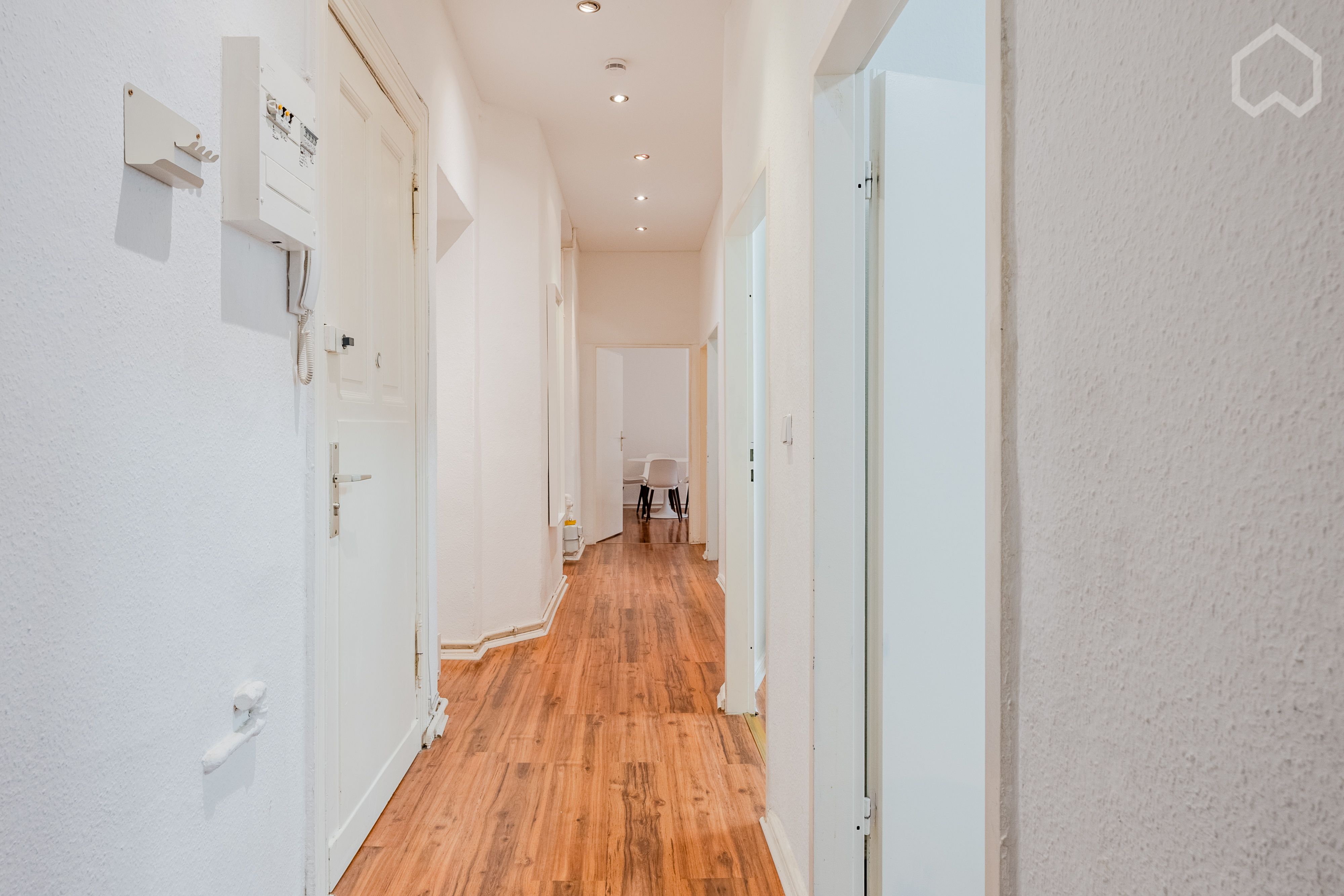  Amazing First Occupancy Flat Located In Wedding  -  Amazing first occupancy flat located in Wedding  - Gallery -  18