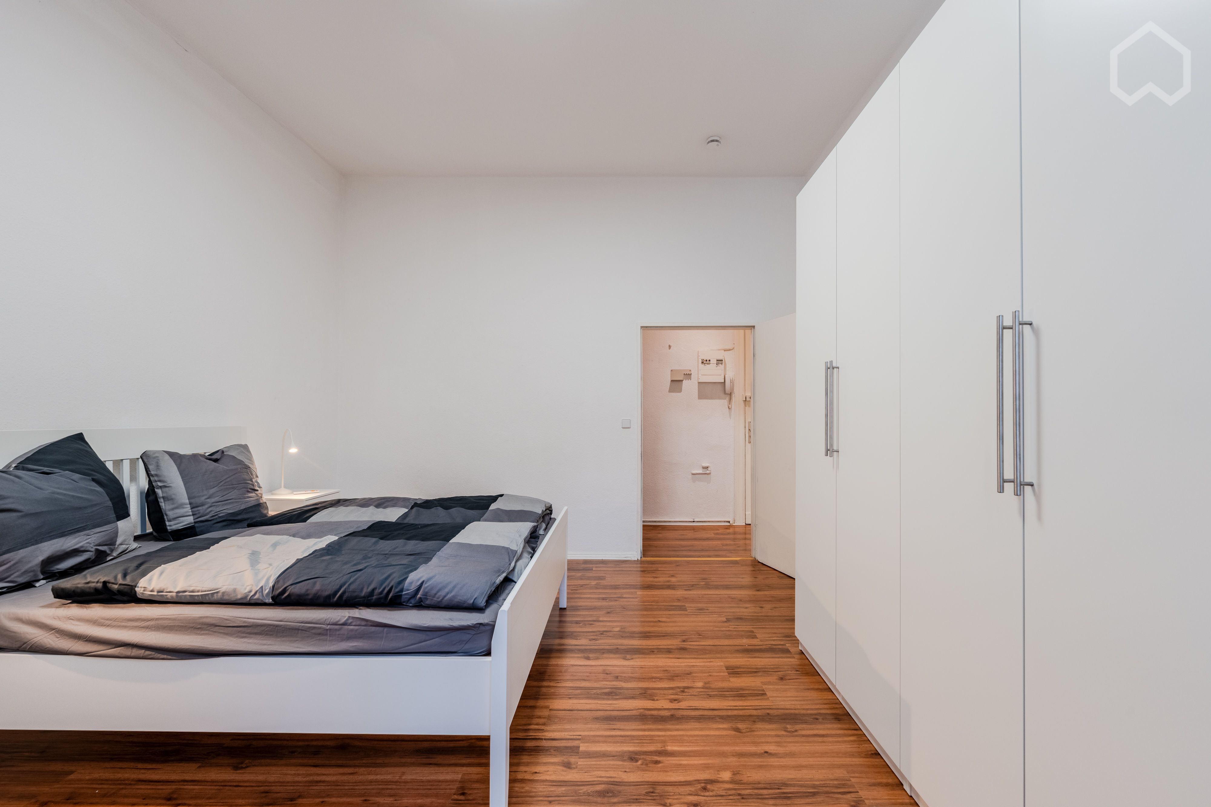  Amazing First Occupancy Flat Located In Wedding  -  Amazing first occupancy flat located in Wedding  - Gallery -  25