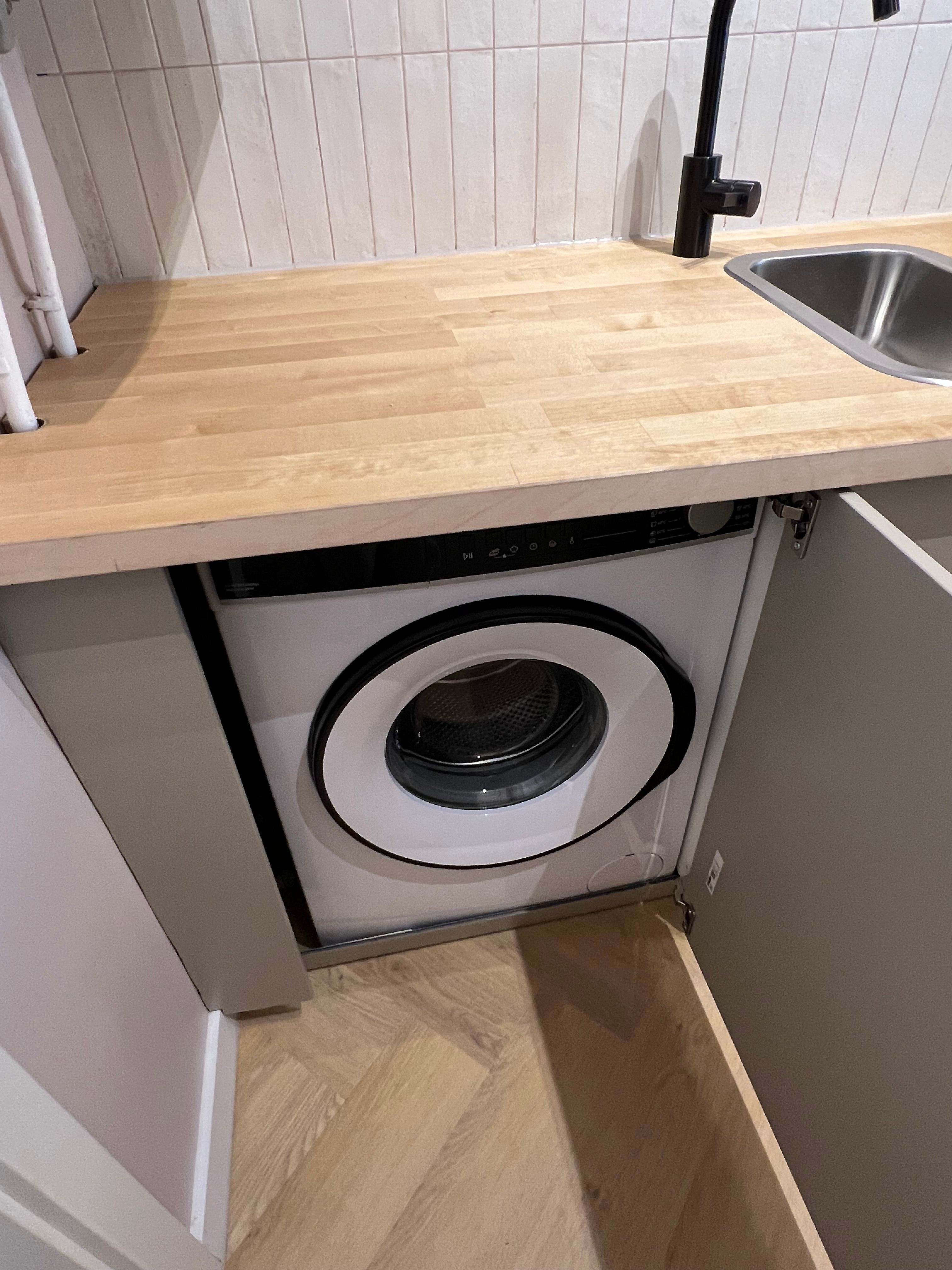  New, Pretty Apartment In Düsseldorf  -  New, pretty apartment in Düsseldorf  - Gallery -  12