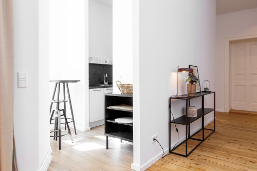 CHIC APARTMENT WITH A LOT OF SPACE