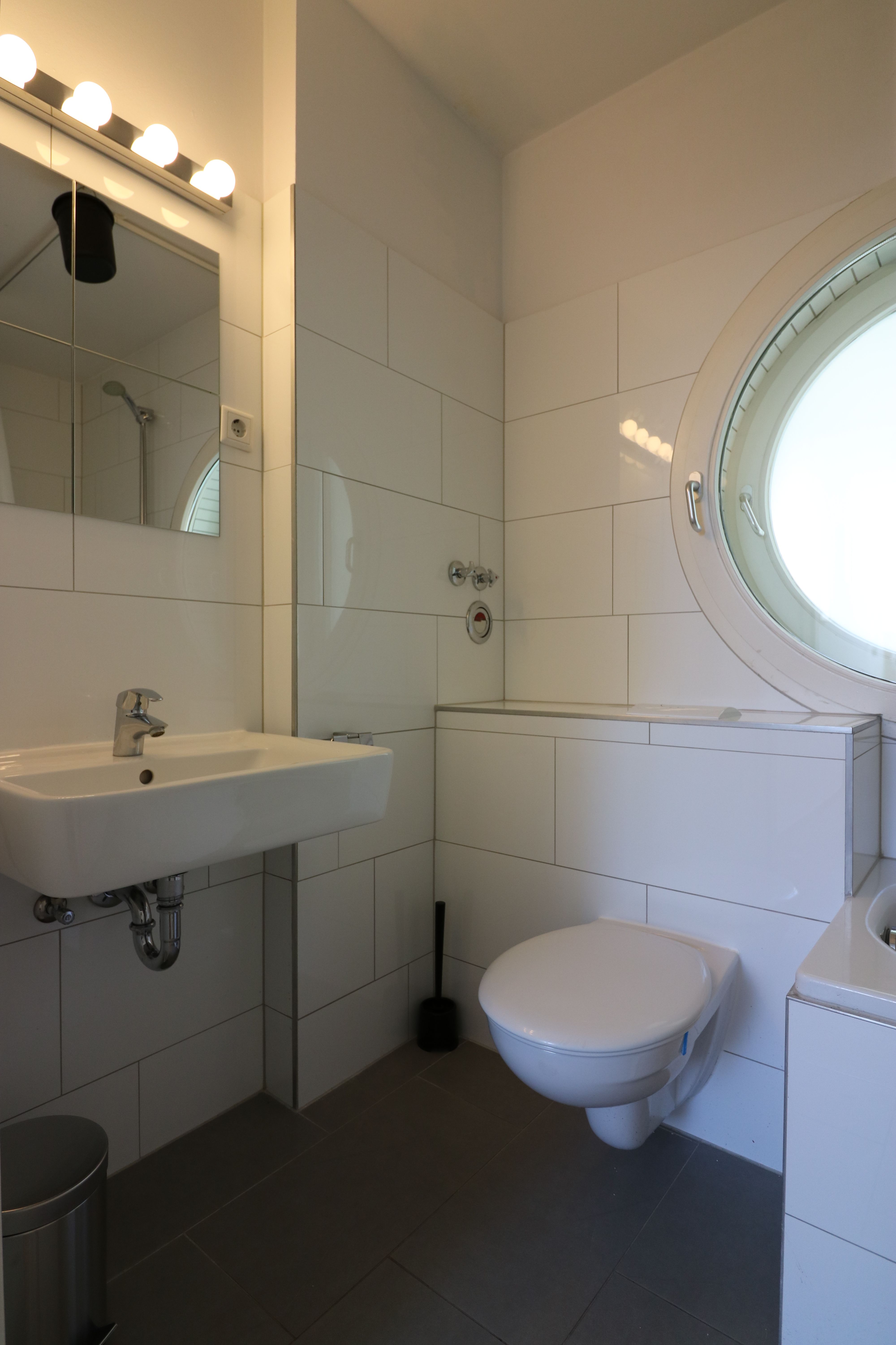 Modern 3-Room Maisonette Apartment In The Heart Of Berlin - Modern 3-room maisonette apartment in the heart of Berlin - Gallery - 11