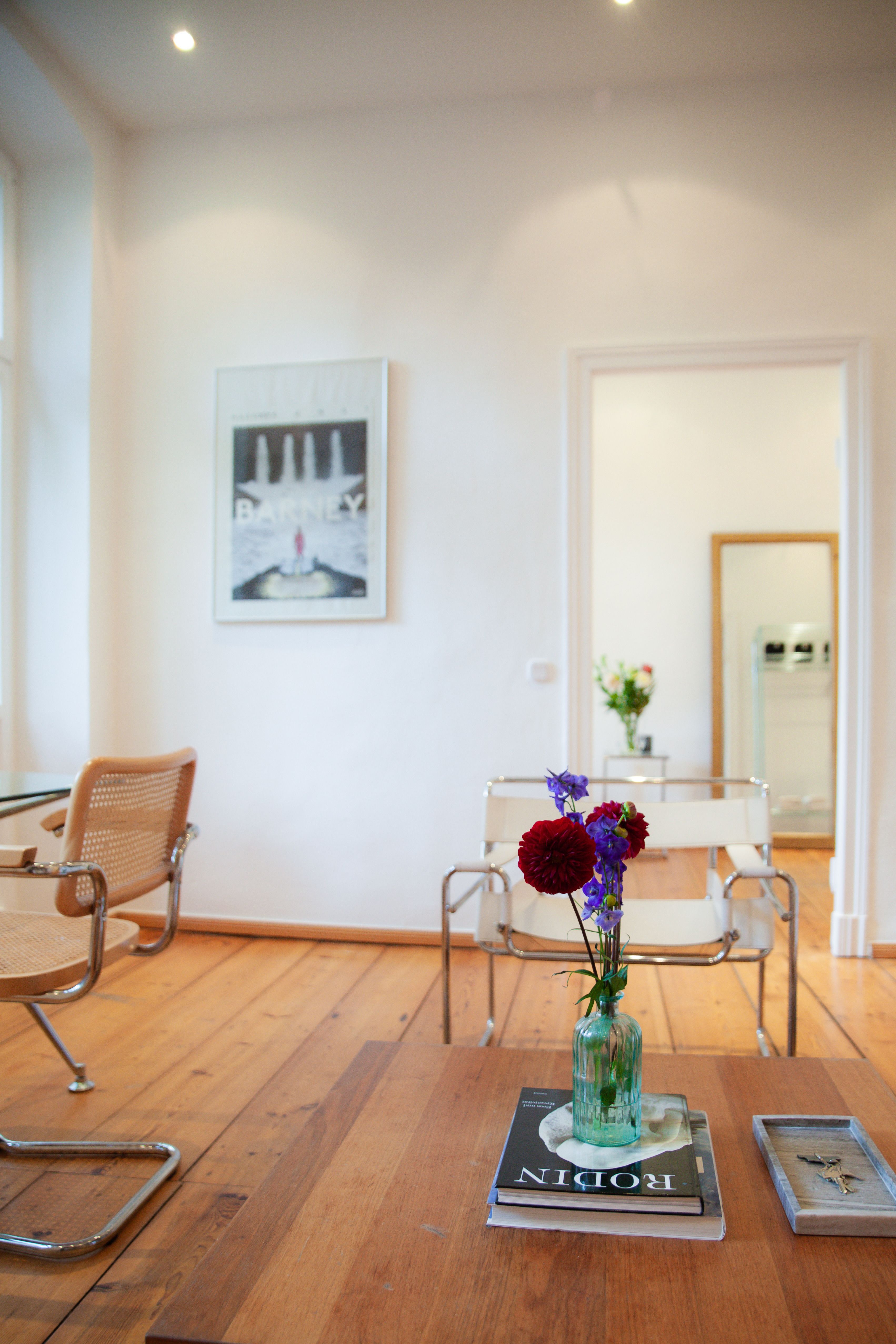  Elegant Apartment With Timeless Interiors At Oranienplatz  -  Elegant Apartment with Timeless Interiors at Oranienplatz  - Gallery -  19