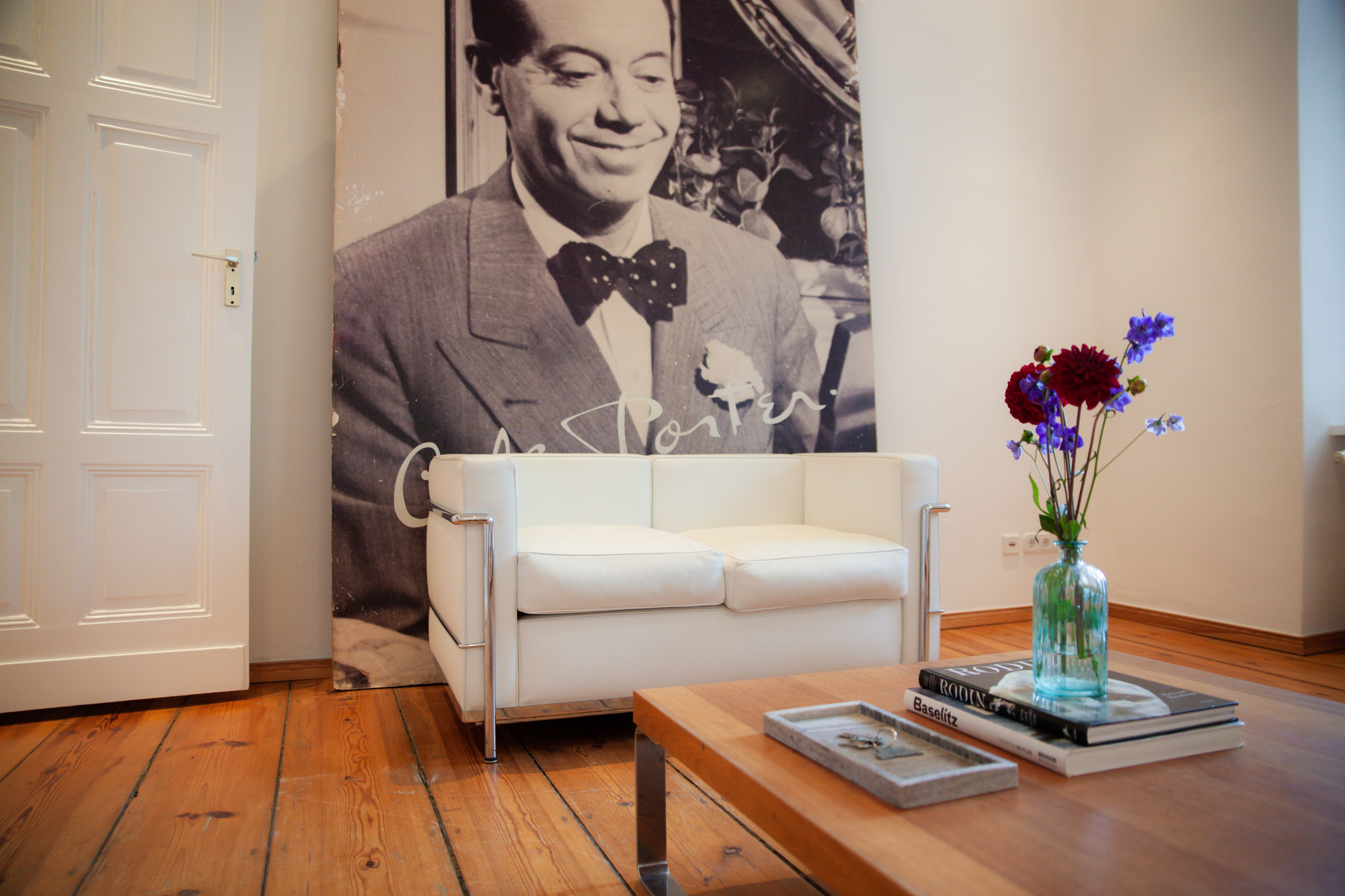  Elegant Apartment With Timeless Interiors At Oranienplatz  -  Elegant Apartment with Timeless Interiors at Oranienplatz  - Gallery -  20