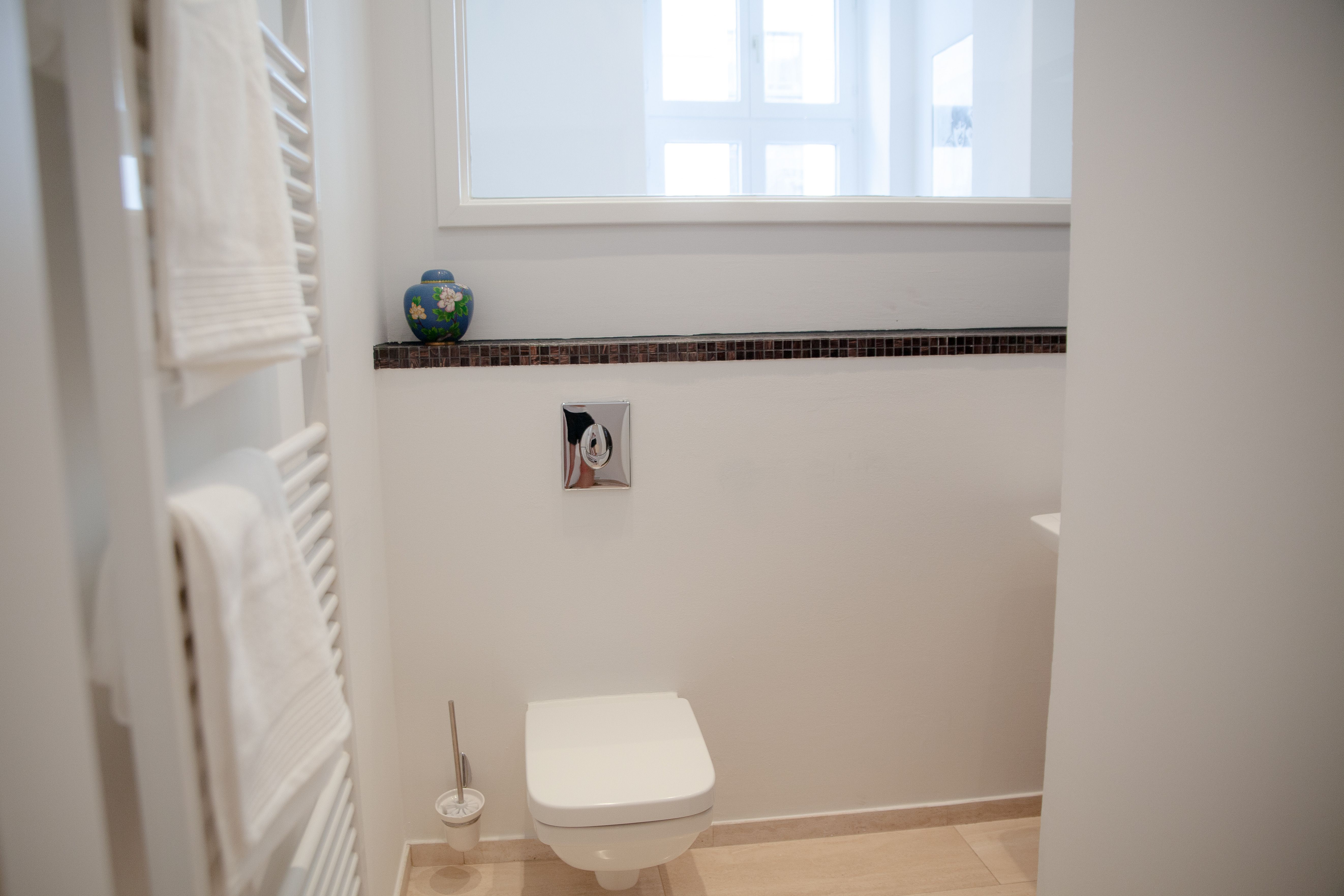  Elegant Apartment With Timeless Interiors At Oranienplatz  -  Elegant Apartment with Timeless Interiors at Oranienplatz  - Gallery -  10