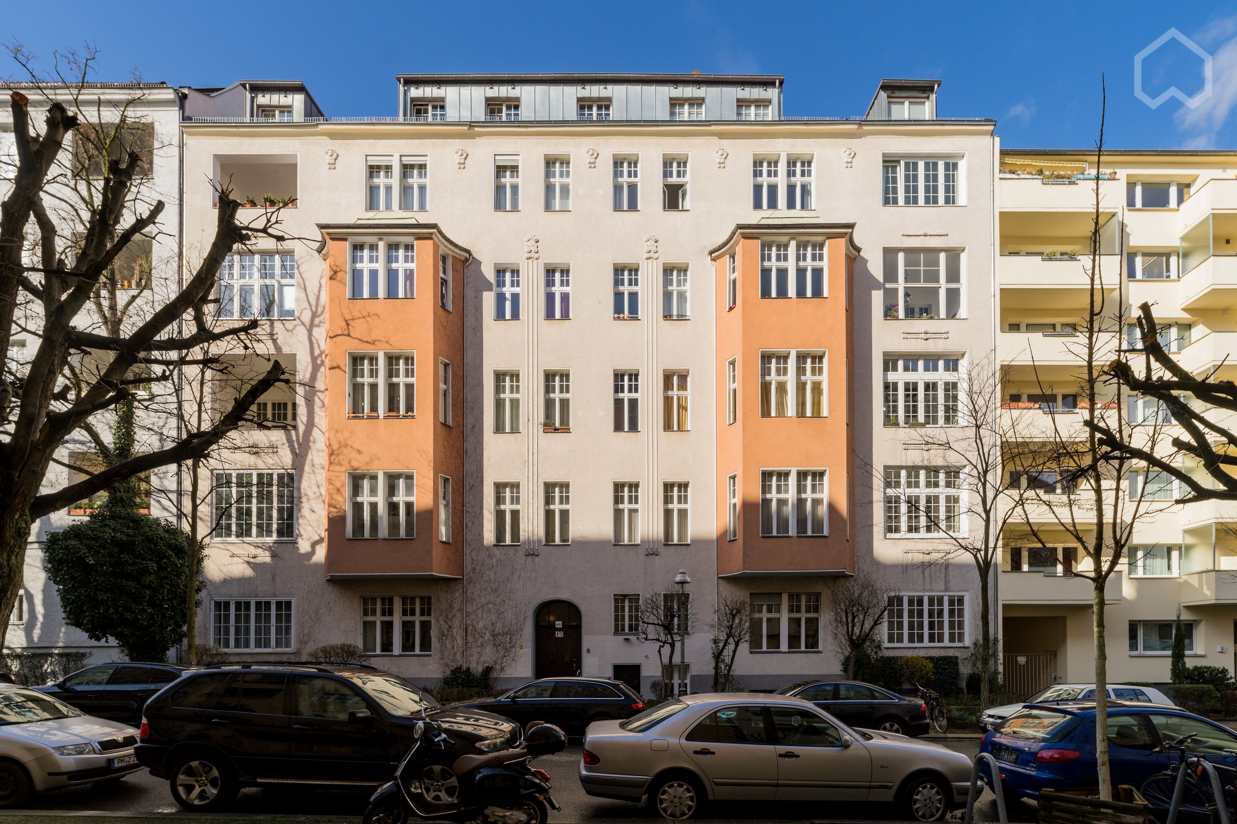  Old (West) Berlin Charm With A Modern Touch: 3-Room Apartment Close To Ku'Damm  -  Old (West) Berlin Charm with a Modern Touch: 3-room apartment close to Ku'Damm  - Gallery -  16