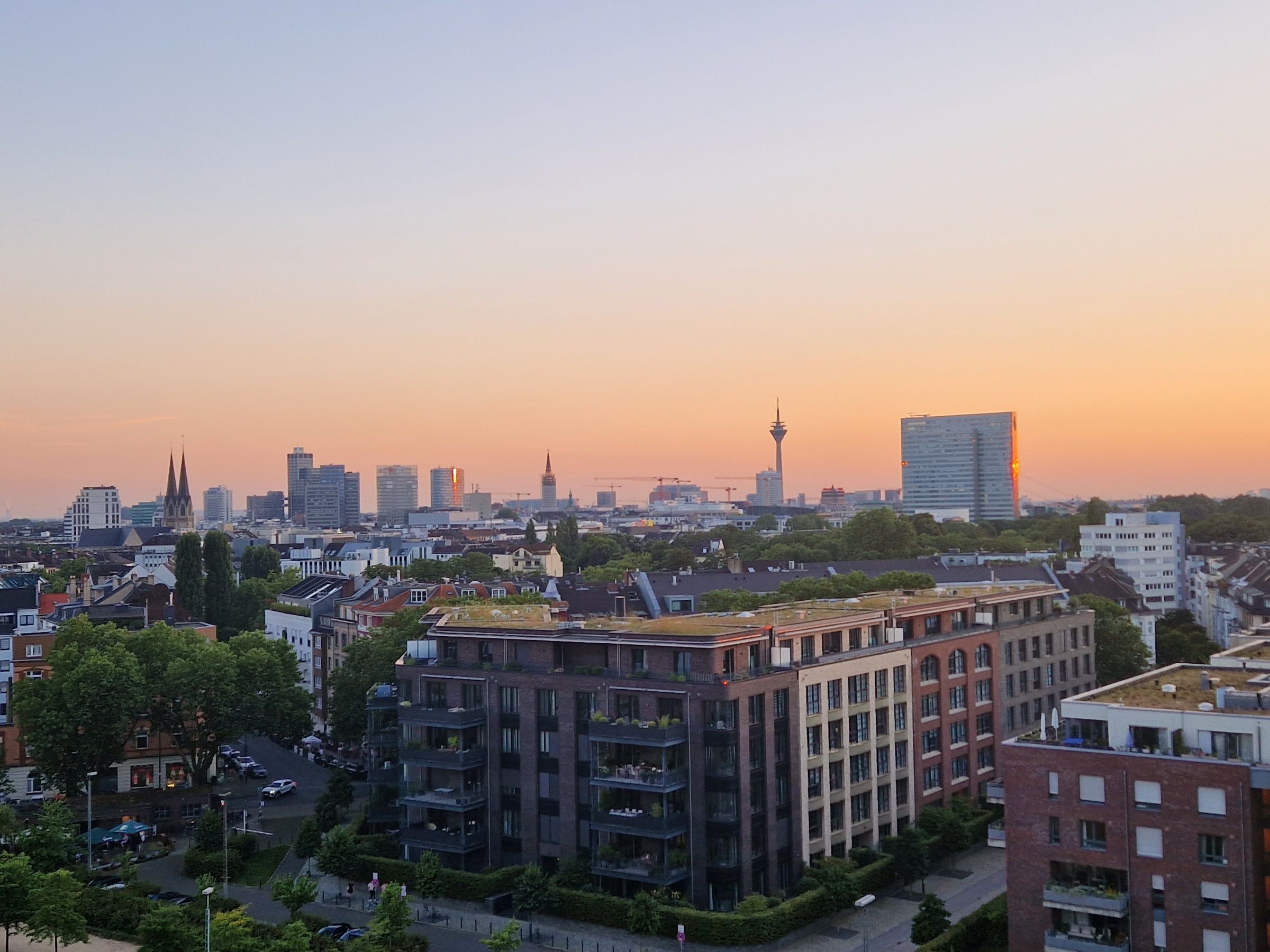 Luxurious & Furnished Apartment With Panoramic View Over Düsseldorf-City - Luxurious & Furnished Apartment with panoramic view over Düsseldorf-City - Gallery - 25
