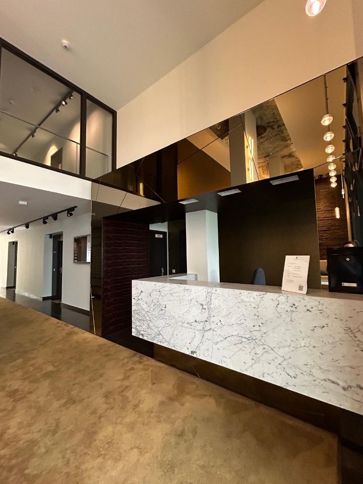  Luxurious & Furnished Apartment With Panoramic View Over Düsseldorf-City  -  Luxurious & Furnished Apartment with panoramic view over Düsseldorf-City  - Gallery -  7