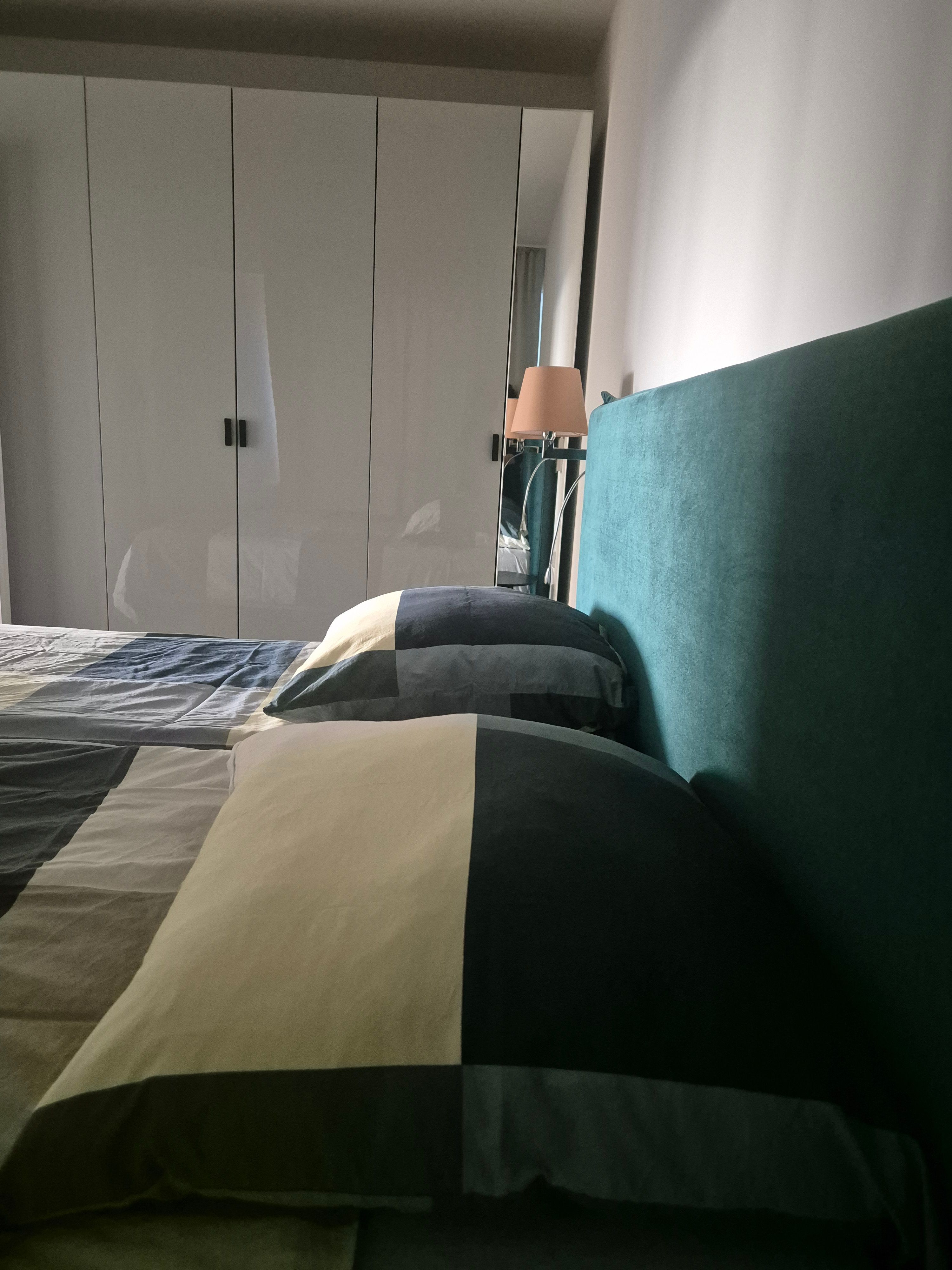  Luxurious & Furnished Apartment With Panoramic View Over Düsseldorf-City  -  Luxurious & Furnished Apartment with panoramic view over Düsseldorf-City  - Gallery -  17