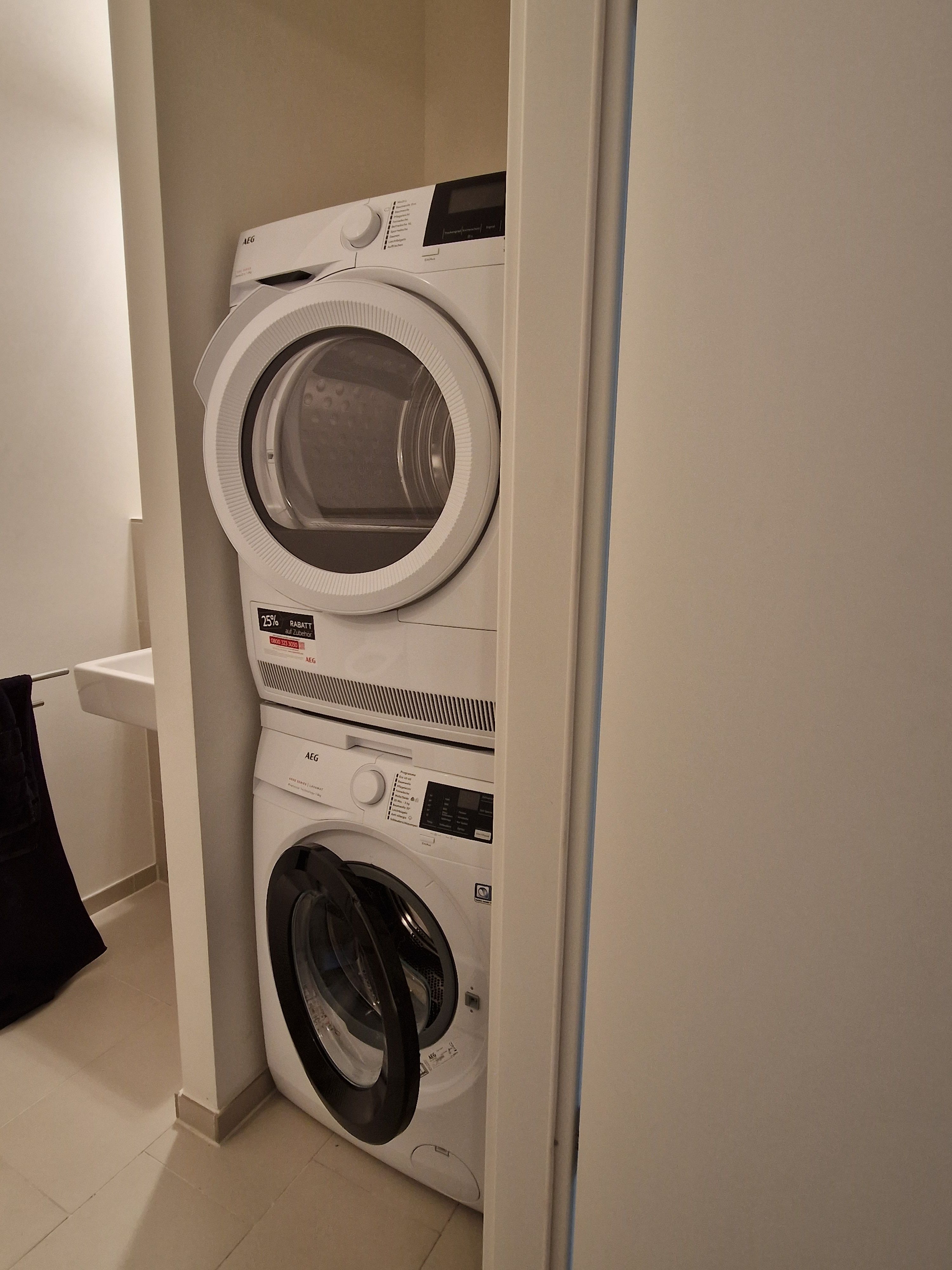 Luxurious & Furnished Apartment With Panoramic View Over Düsseldorf-City - Luxurious & Furnished Apartment with panoramic view over Düsseldorf-City - Gallery - 22