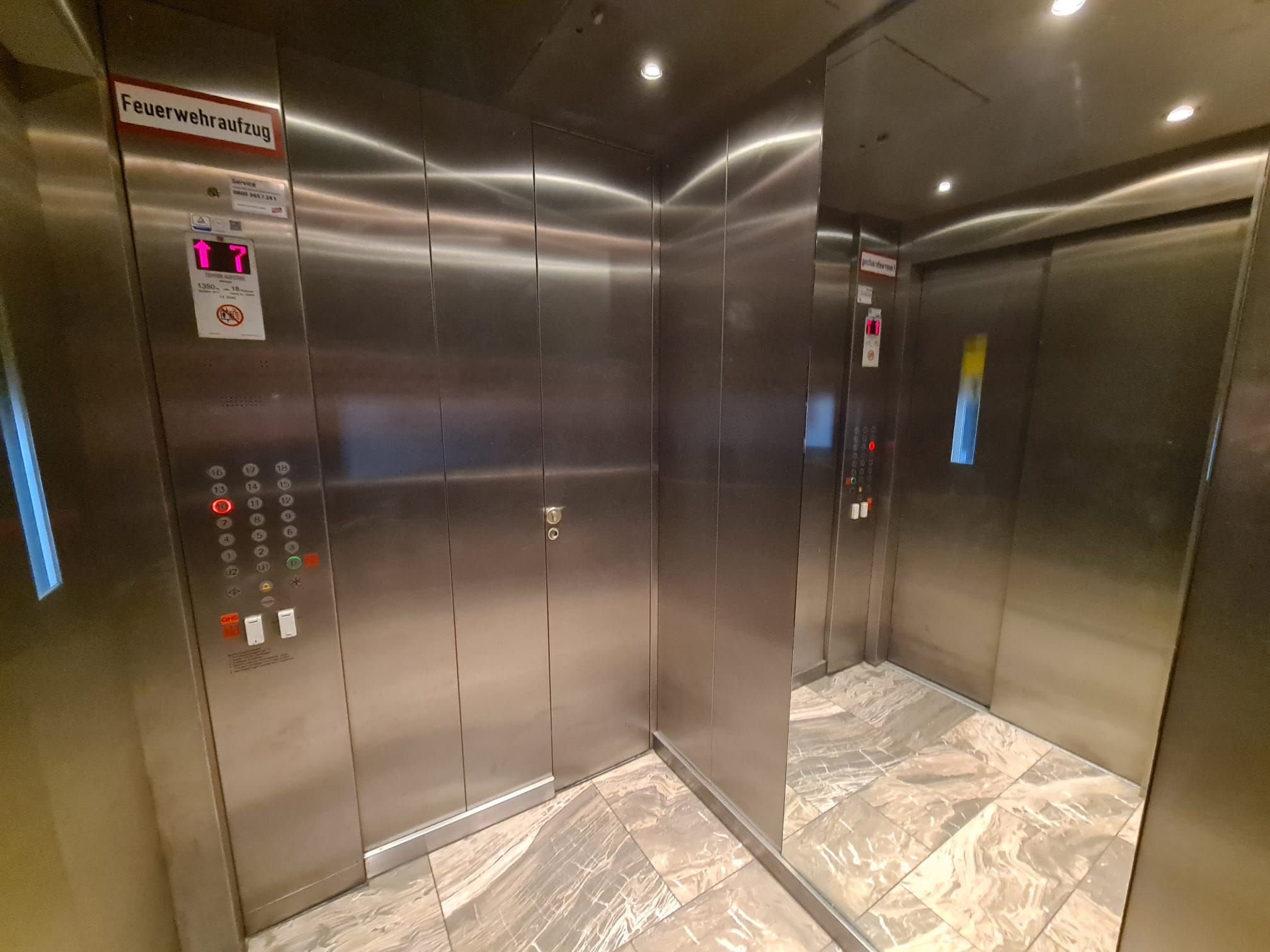 Luxurious & Furnished Apartment With Panoramic View Over Düsseldorf-City - Luxurious & Furnished Apartment with panoramic view over Düsseldorf-City - Gallery - 21