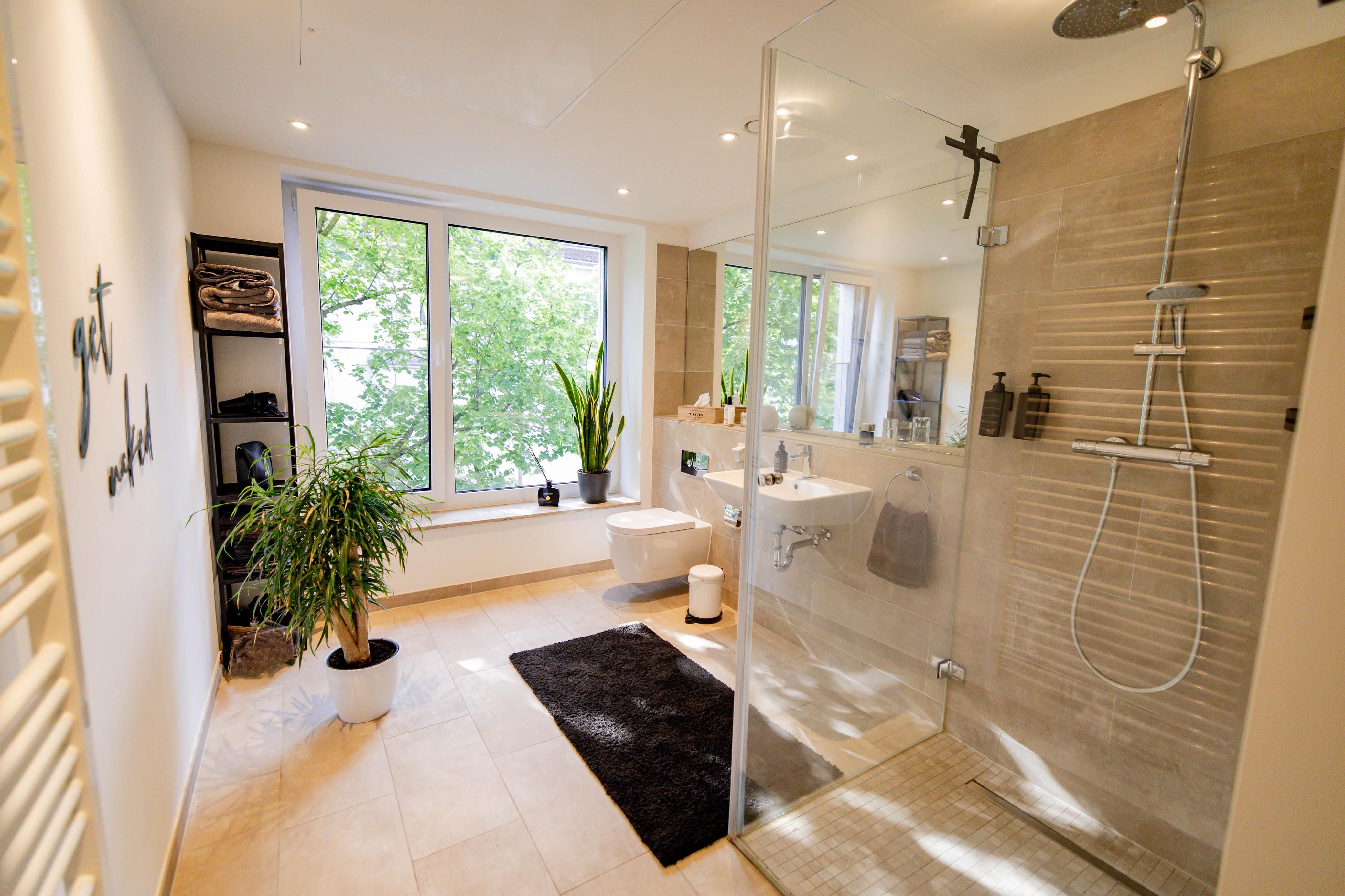 Stylish Furnished Apartment With Stunning View Of The Rhine Tower – In The Heart Of Düsseldorf’s Med - Stylish furnished apartment with stunning view of the Rhine Tower – in the heart of Düsseldorf’s Media Harbour - Gallery - 8