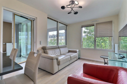 Place Félix Éboué, Paris