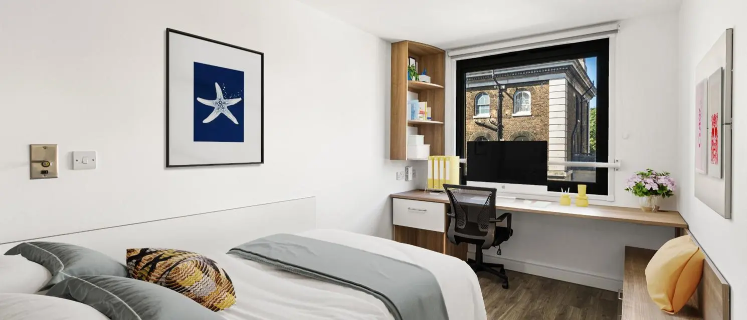 Gold En-Suite - Chapter Islington - Gallery - 4