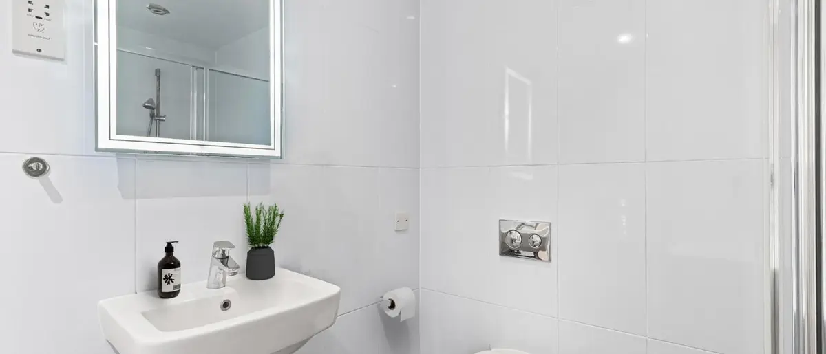  2 Bed Apartment  -  Chapter Aldgate  - Gallery -  6