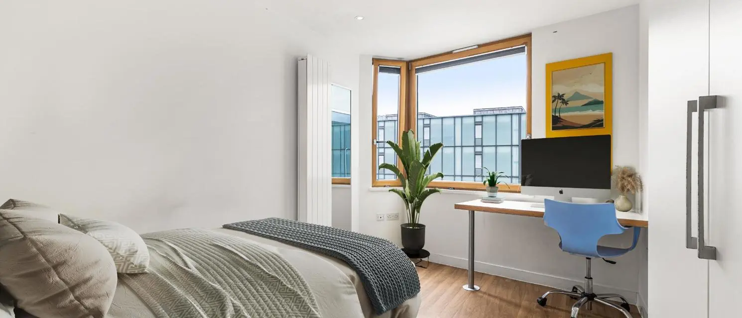  Silver En-Suite  -  Chapter Aldgate  - Gallery -  1
