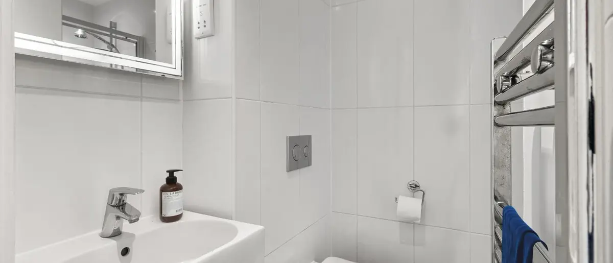  Diamond En Suite  -  Chapter Aldgate  - Gallery -  3