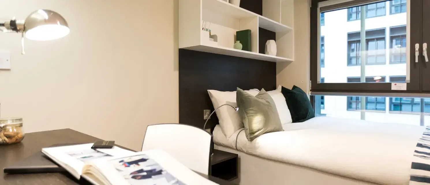 Gold En-Suite - Chapter Old Street - Gallery - 1