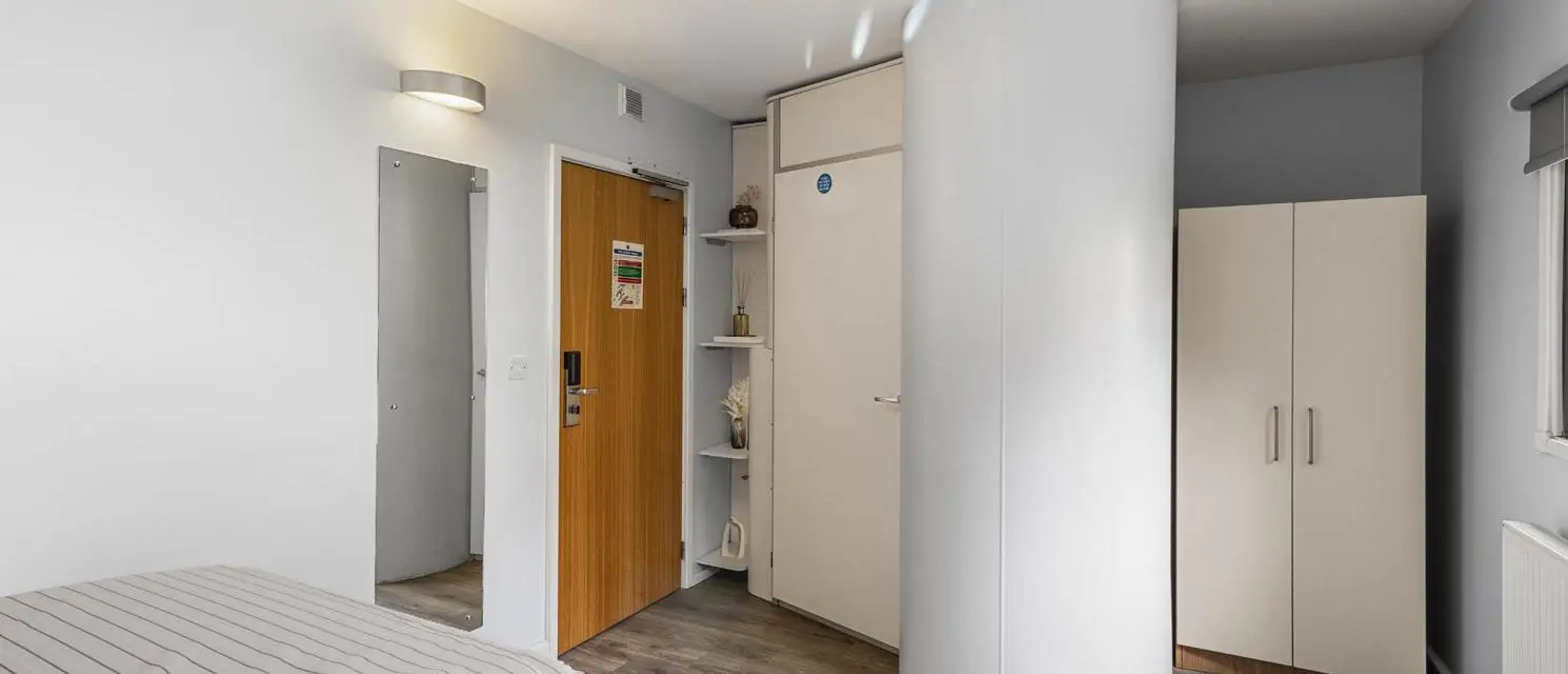  Silver En-Suite  -  Chapter Highbury  - Gallery -  2
