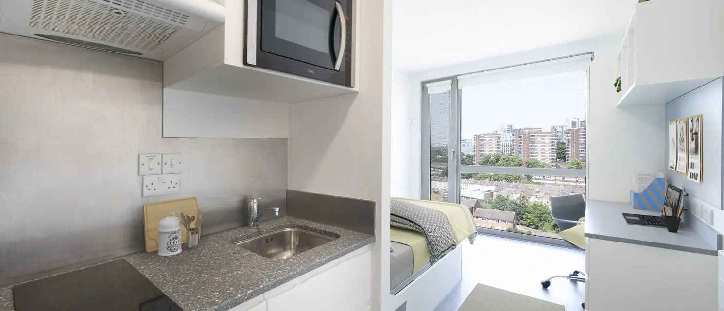  Silver Studio  -  Chapter Lewisham  - Gallery -  1