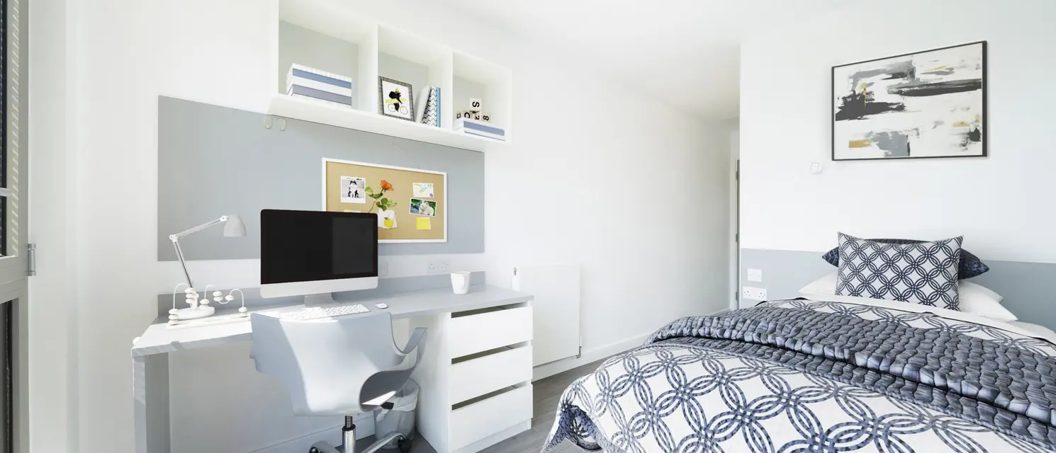 Gold En-Suite - Chapter Lewisham - Gallery - 1