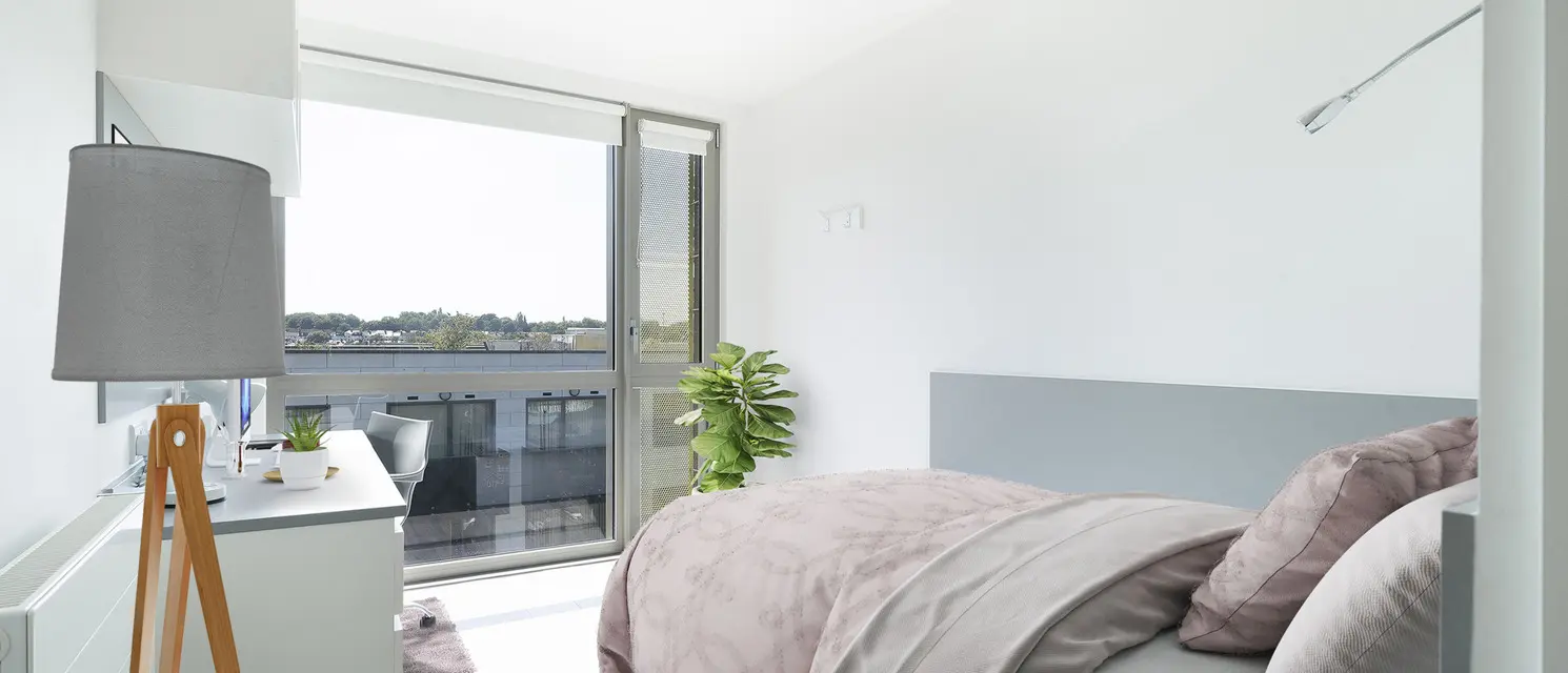 Gold En-Suite - Chapter Lewisham - Gallery - 6