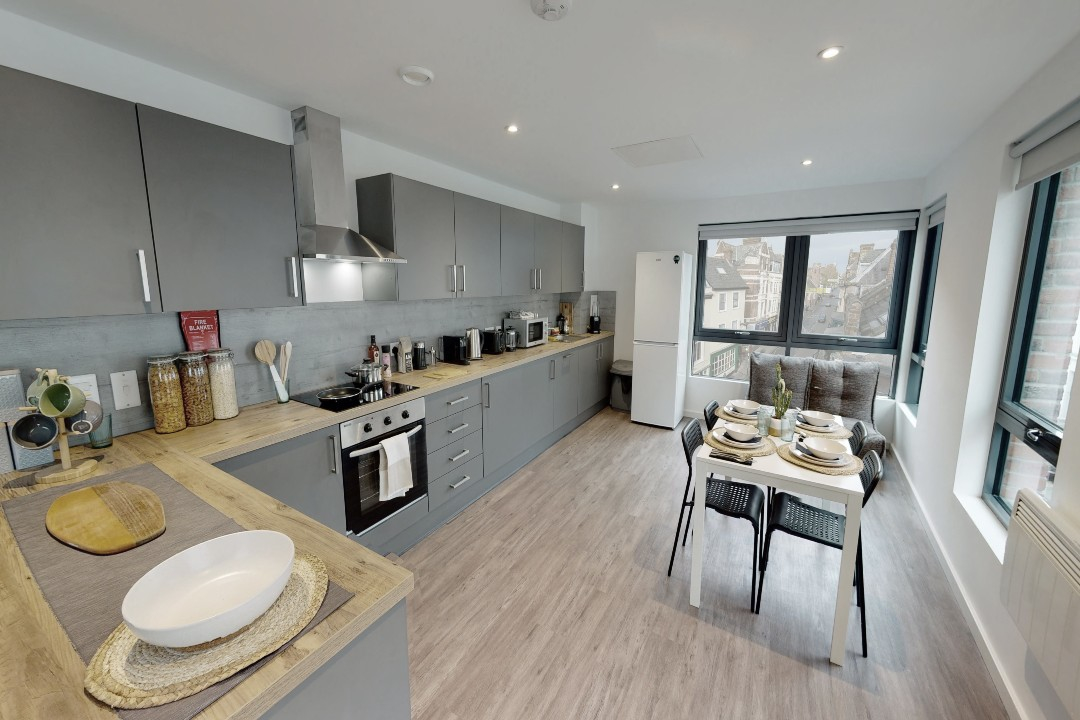 6 Bed Cluster En-Suite – Premium Top Floor - The City Arcade - Gallery - 8