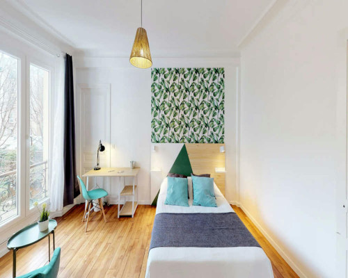 Rue Meynadier, Paris