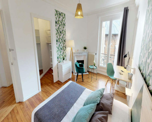 Rue Meynadier, Paris