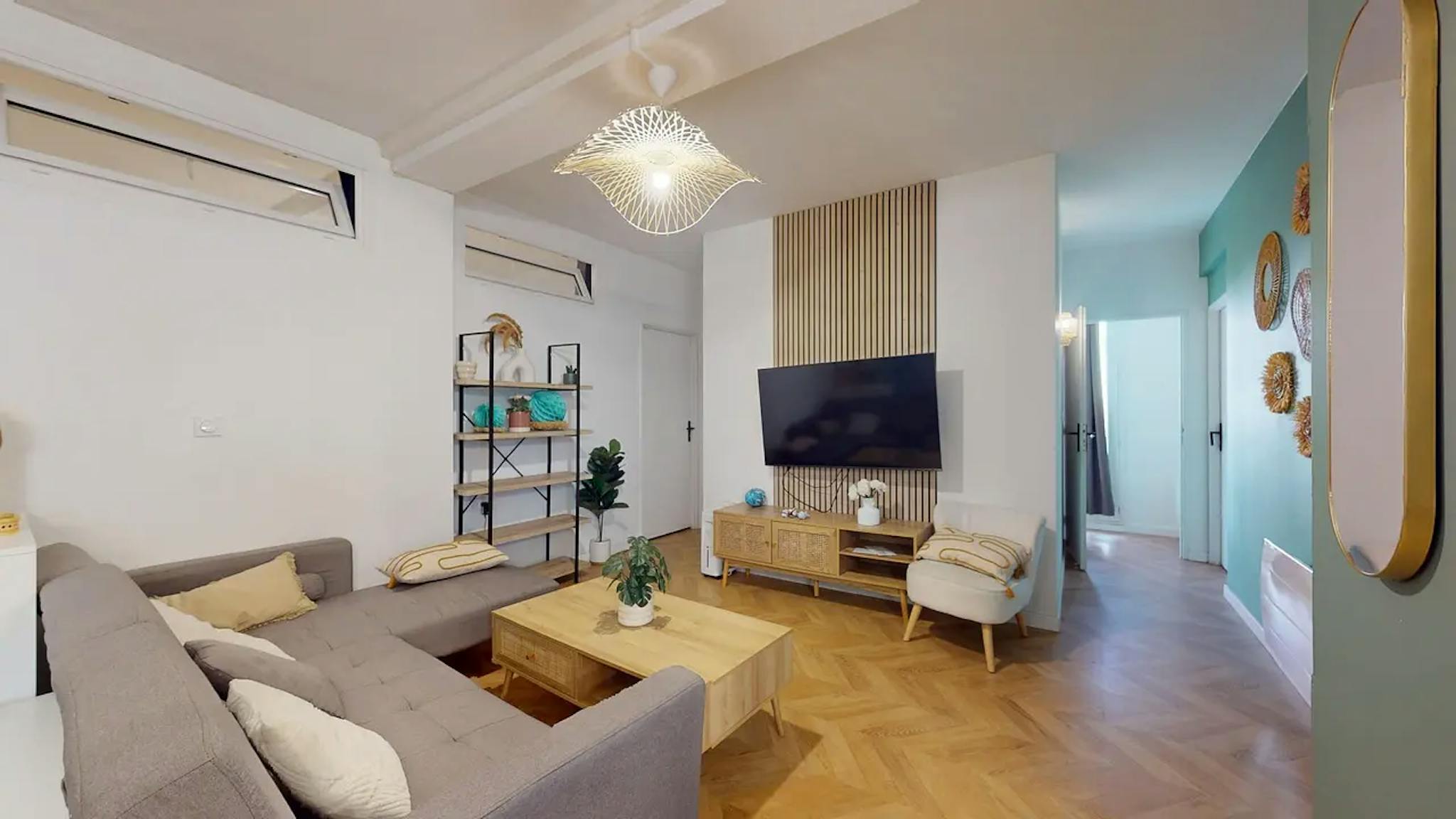  Private Room  -  Avenue de Fronton, Toulouse  - Gallery -  1