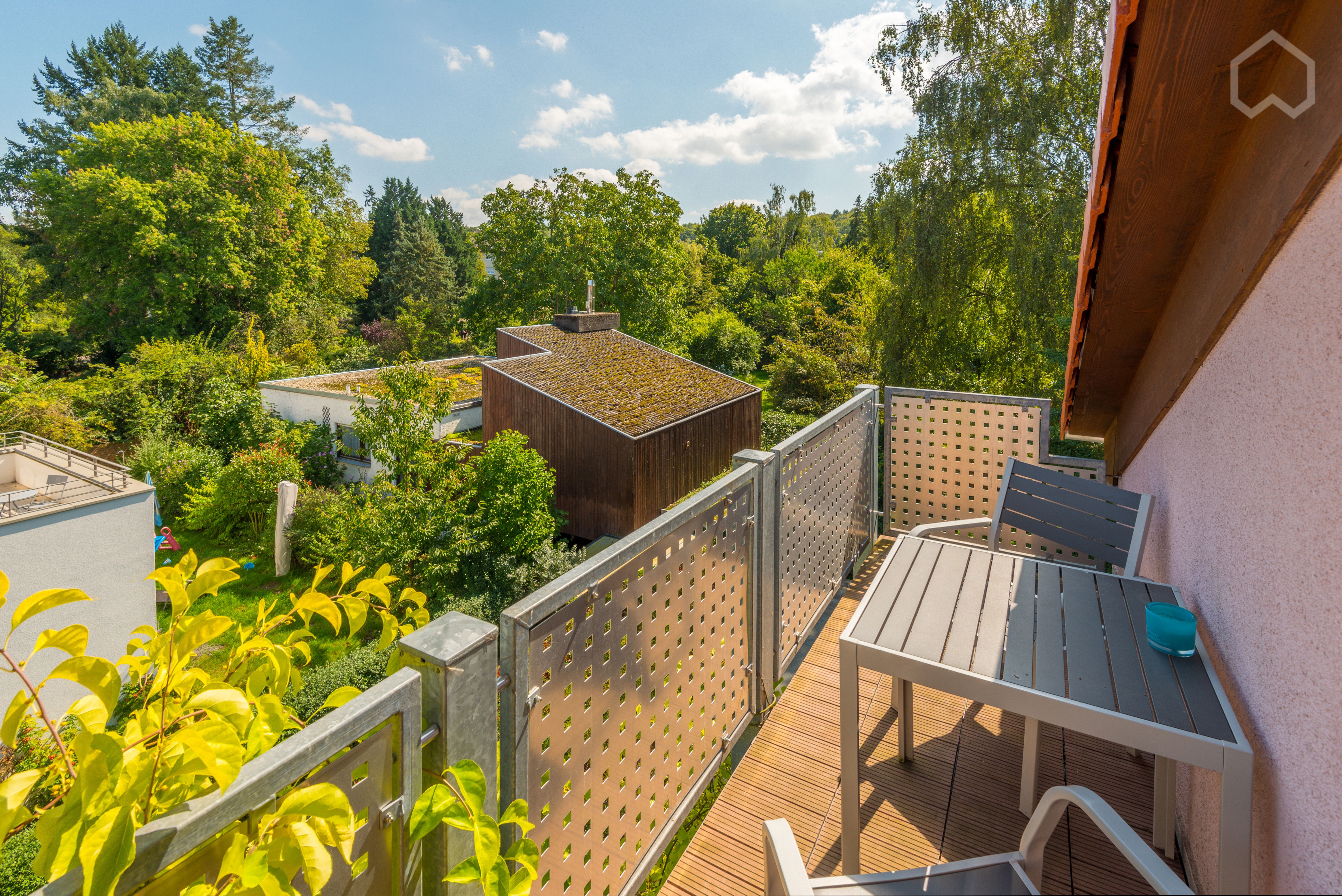  Modern 3-Room Roof Studio In Darmstadt  -  Modern 3-room roof studio in Darmstadt  - Gallery -  4
